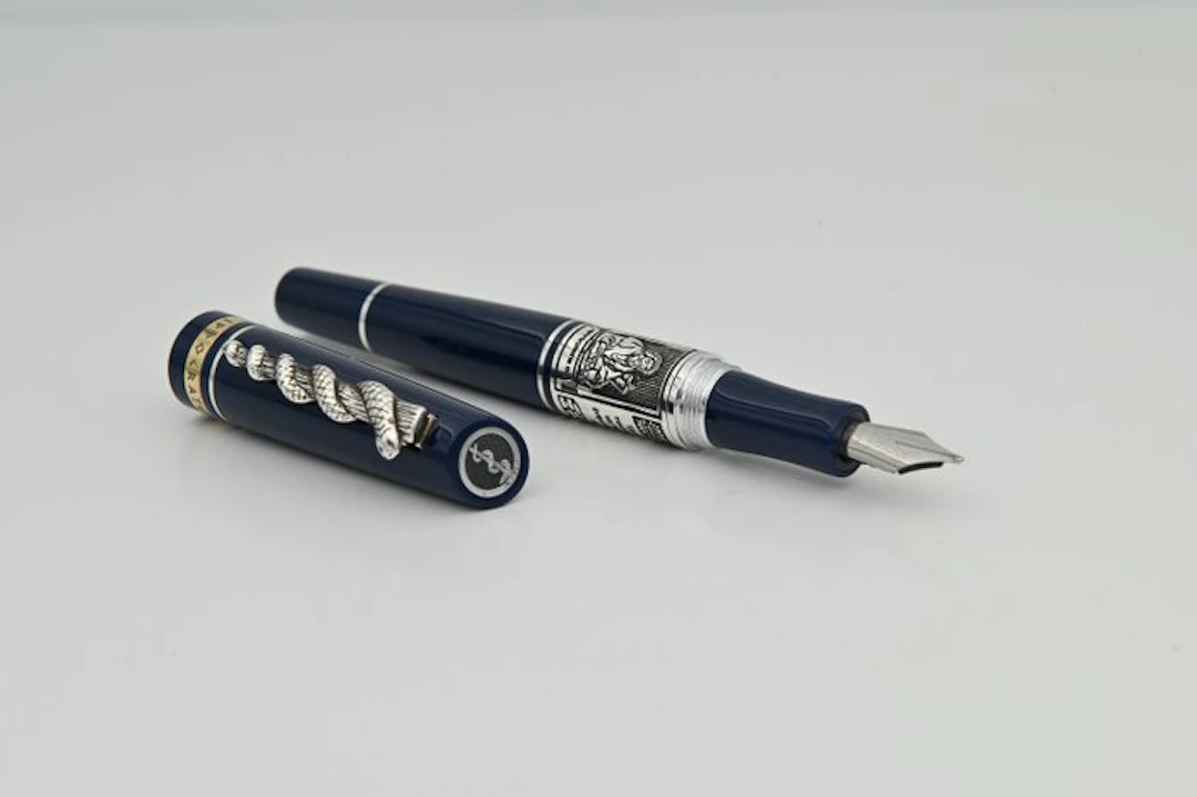 Marlen - Ippocrate Elegance Blu | Edizione Speciale...