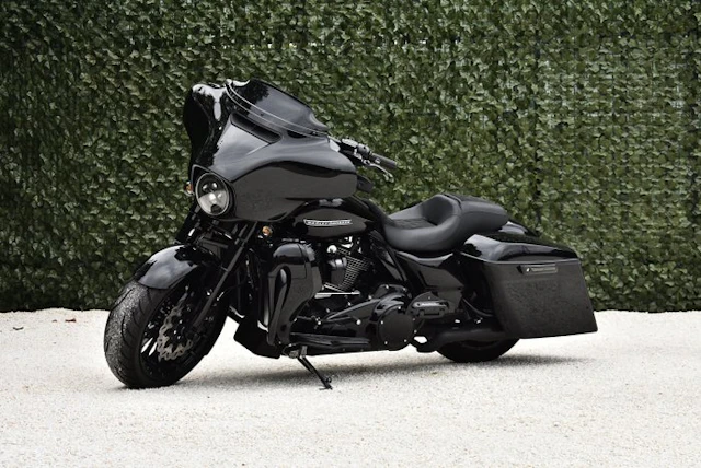 Harley-Davidson - FLXHS - Street Glide Special 107 - 1745 cc - 2018