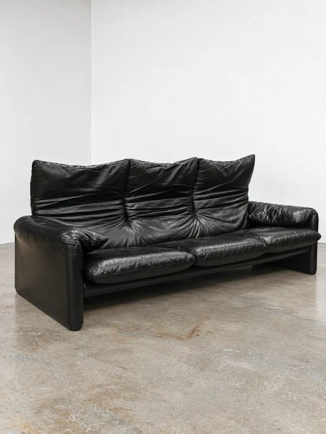 Cassina - Vico Magistretti - Sofa - Maralunga - Leather - Compasso d’Oro 1979