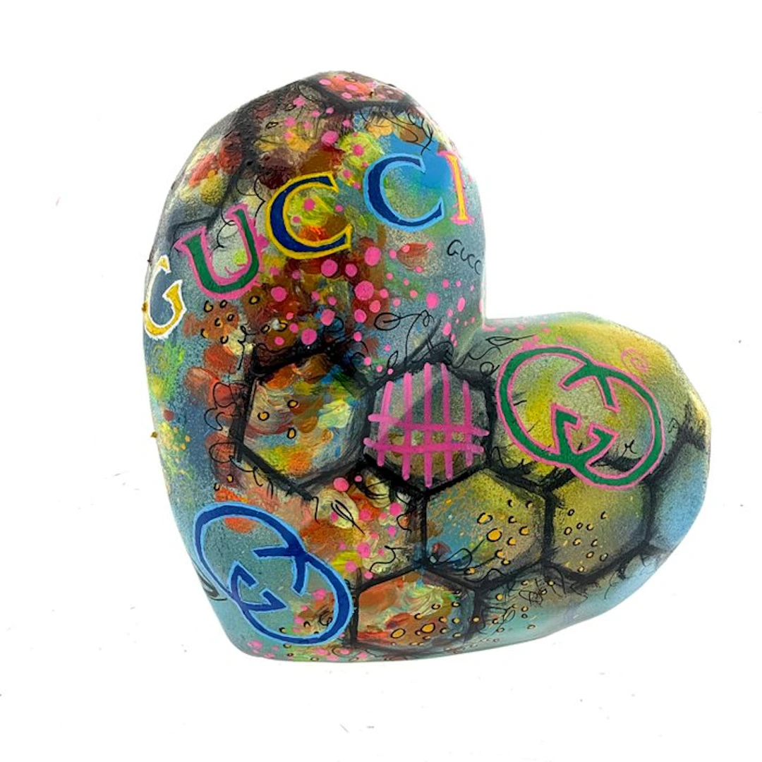 Priscilla Vettese (1985) - POP Love Chanel Heart