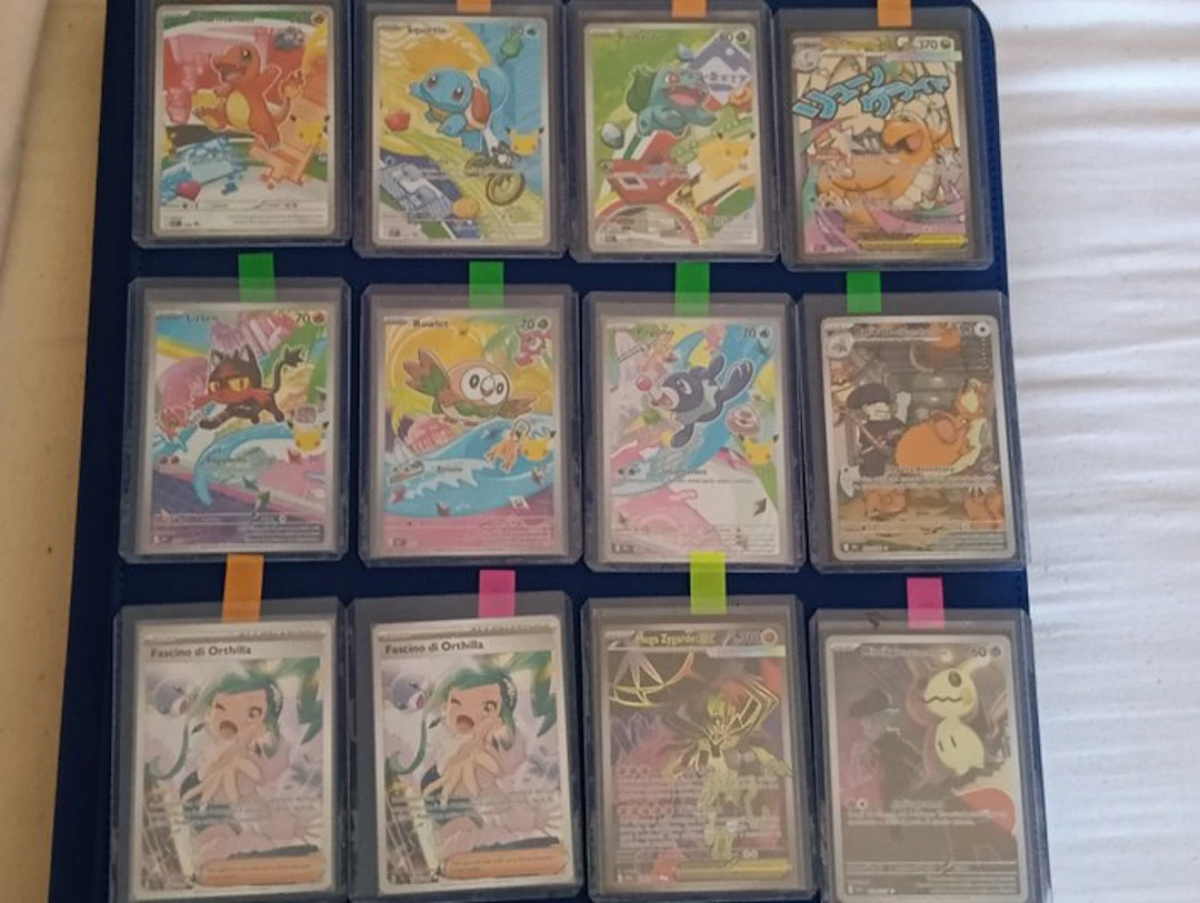 32 Mixed collection