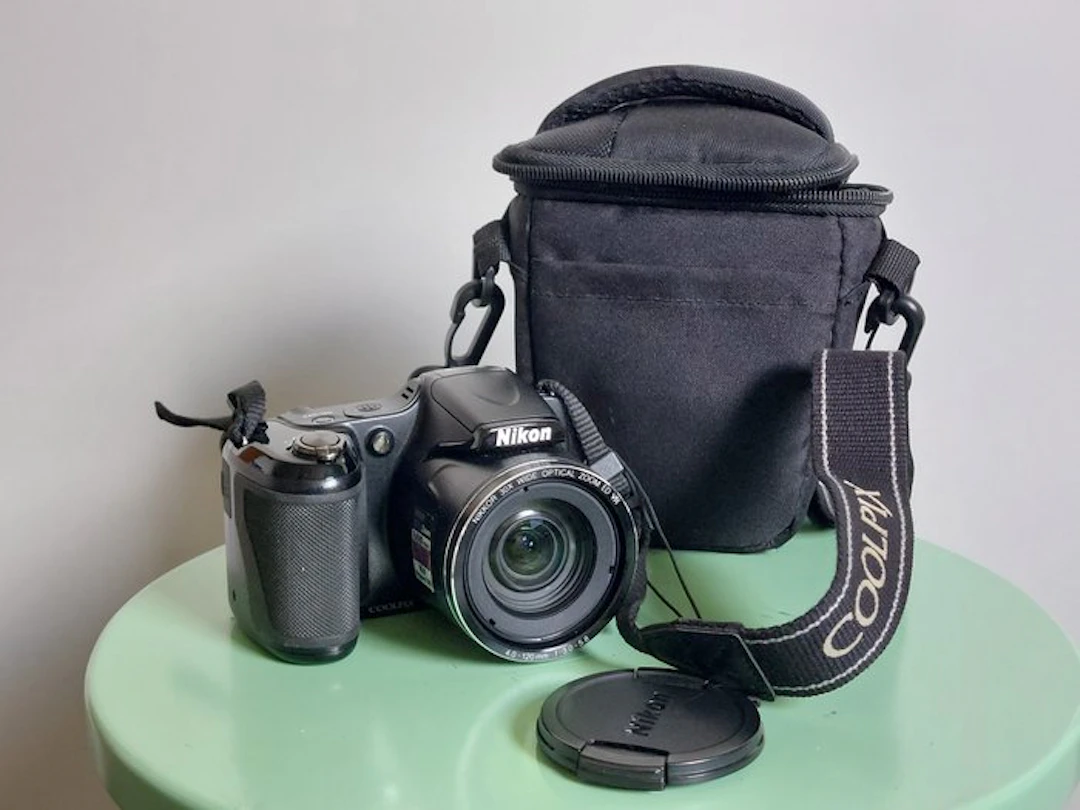Nikon COOLPIX L820 Digital compact camera