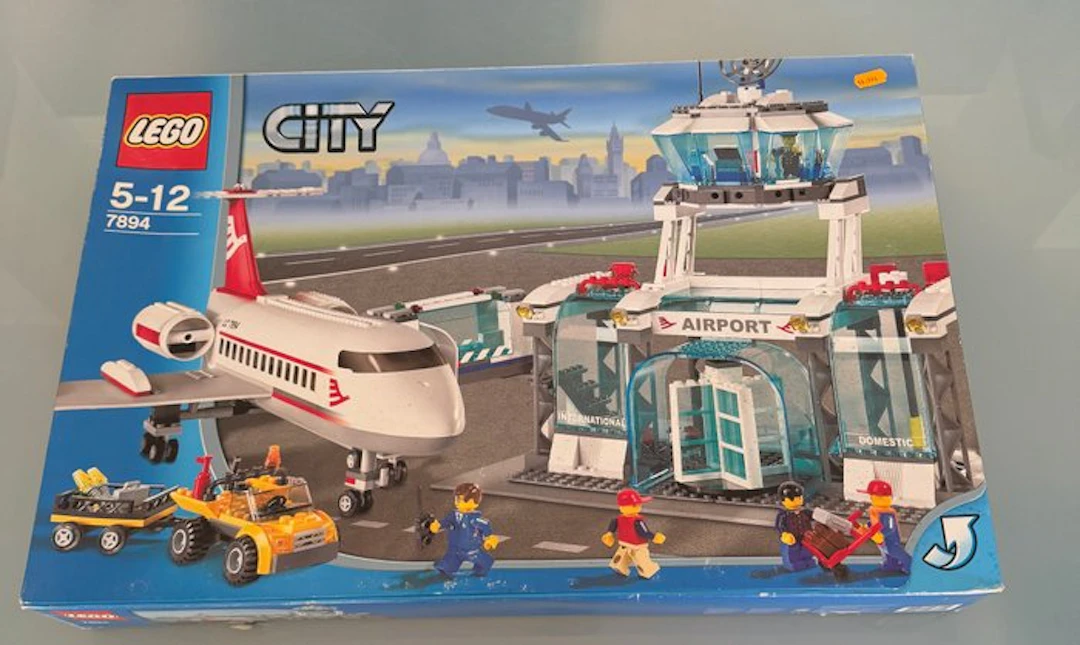 LEGO Set - 7894 - City - Airport