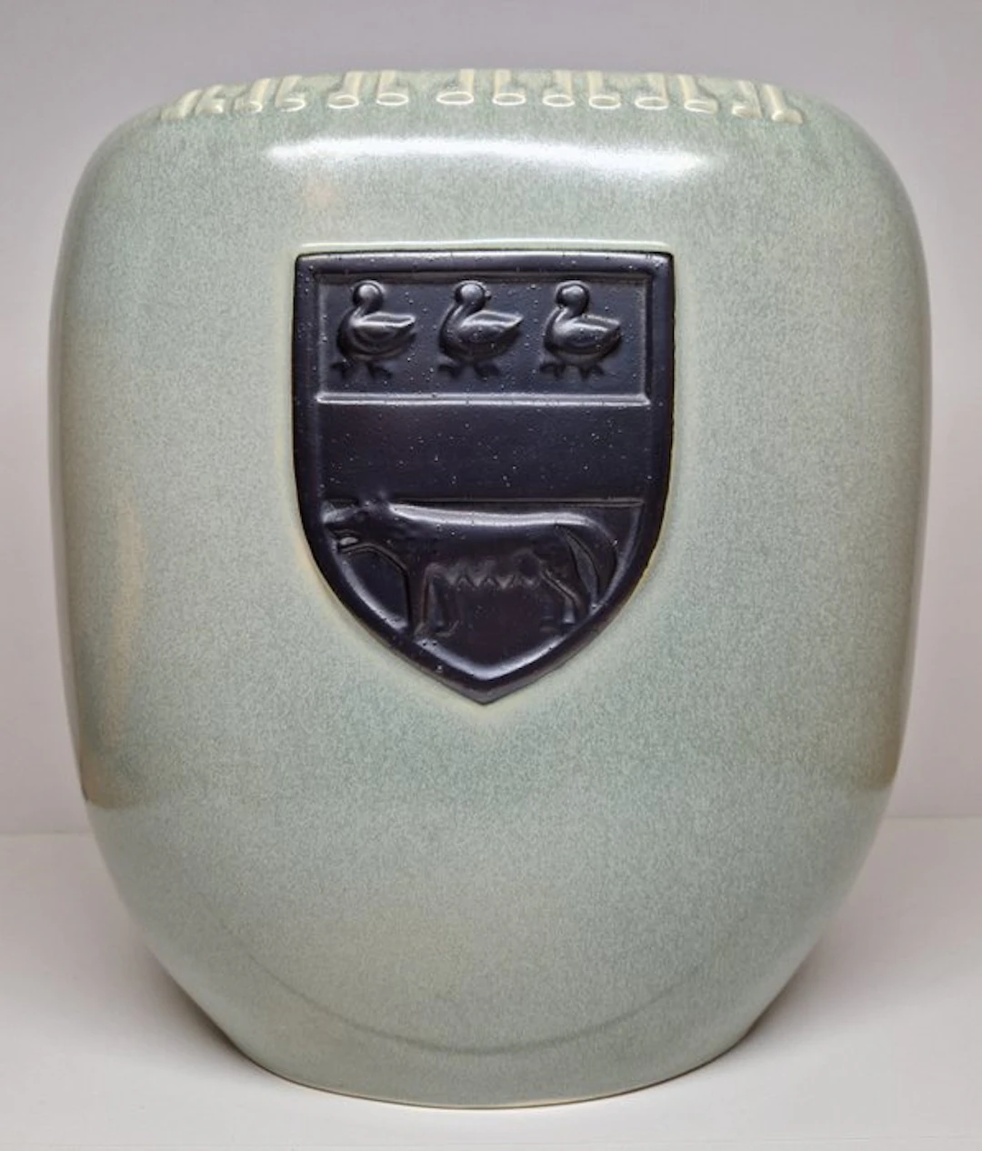 Boch Frères Keramis (B.F.K) - Vase - Ceramic - Art Deco oval serving vase