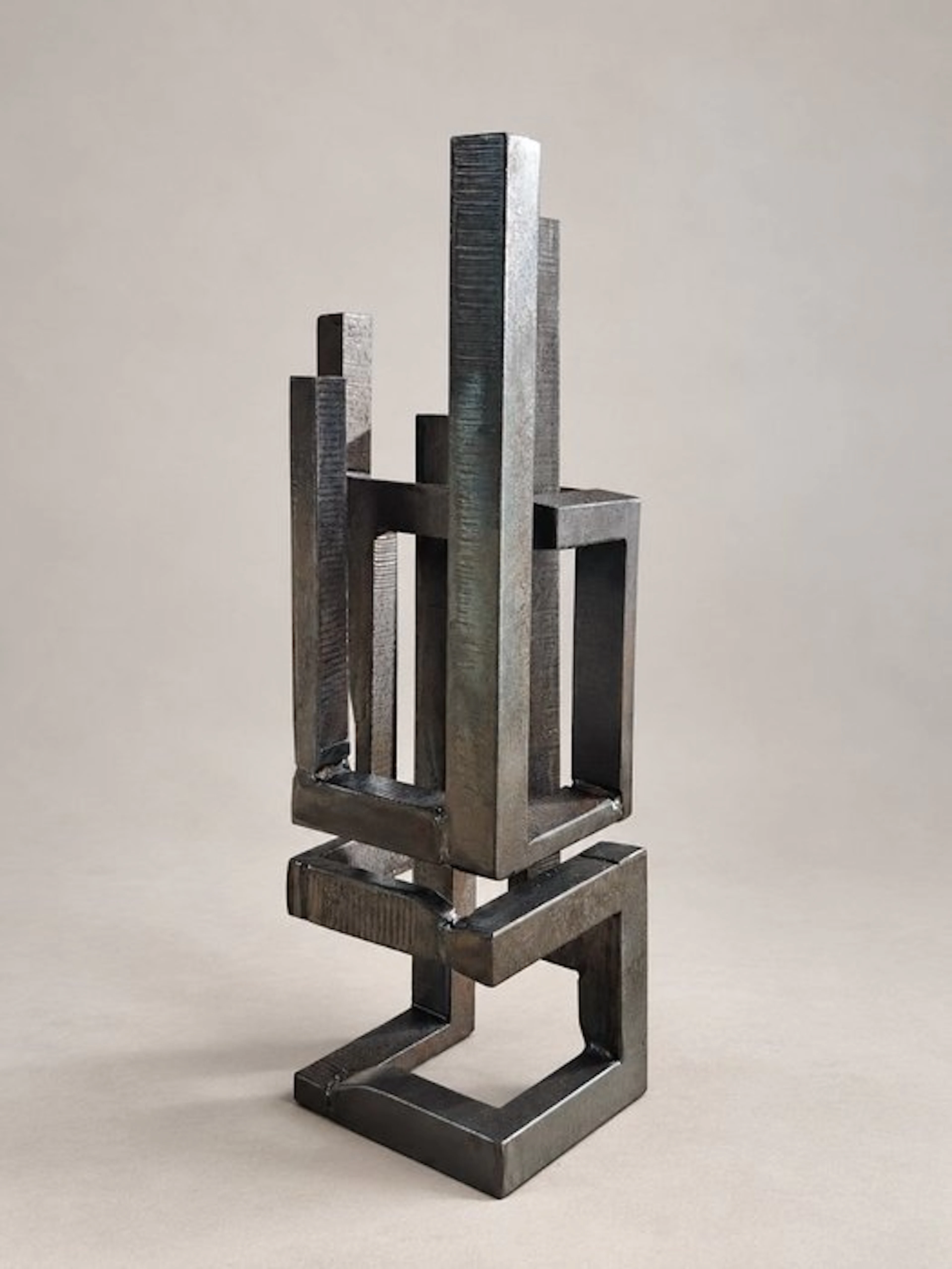 Corné Nuham - Sculpture, Never All At Once - 34 cm - Welded - 2026