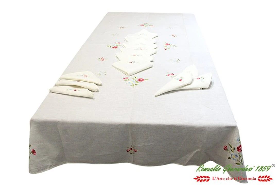 Tovaglia rettangolare x 12 Ricamo a mano punto raso 100%...