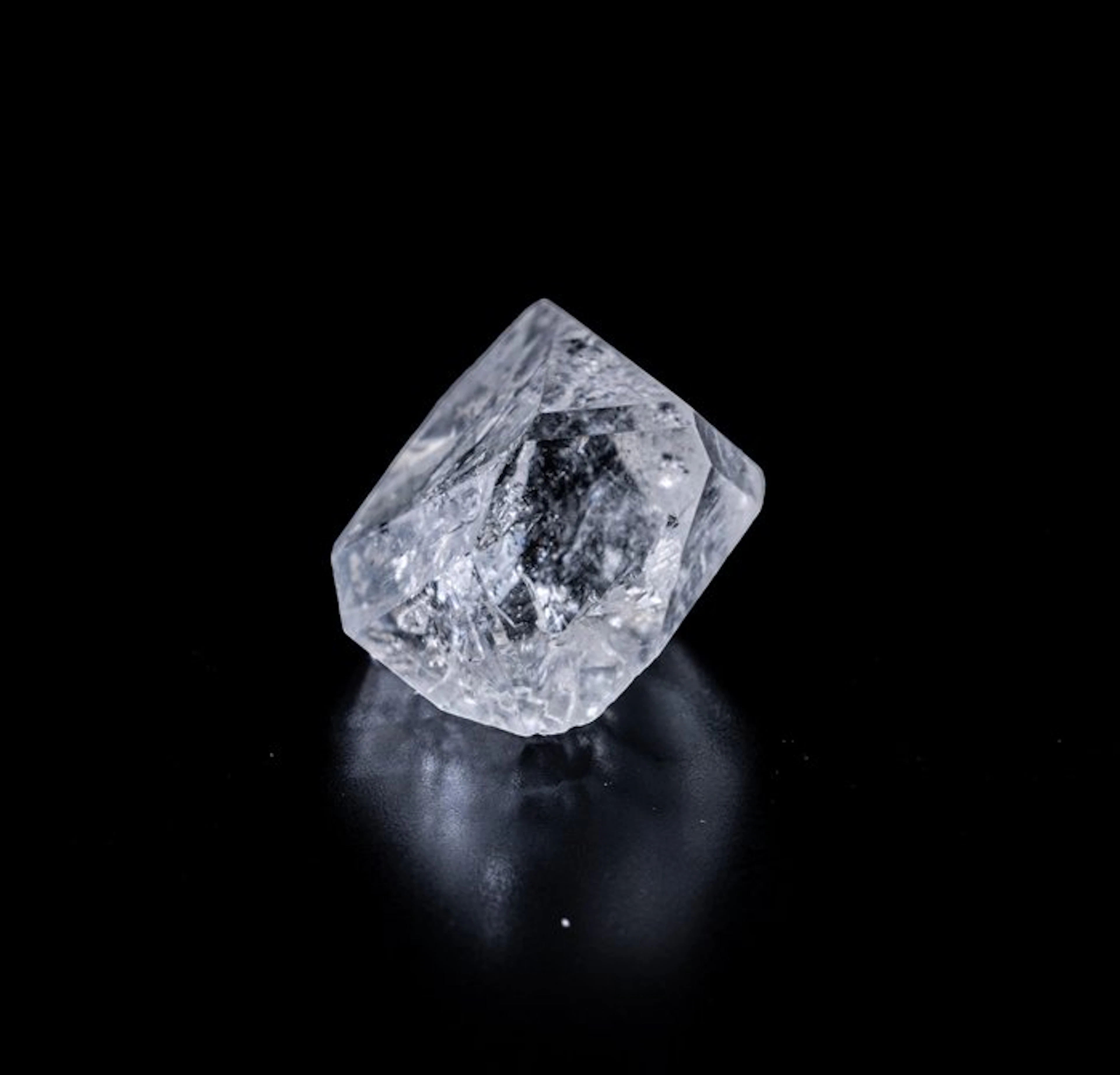RAREST Herkimer Diamond — 5.80 carats Exceptional clarity...