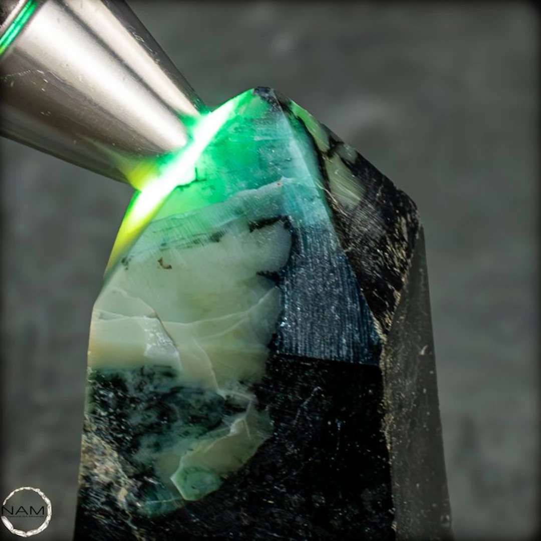 Majestic emerald obelisk from the legendary Muzo Mine – a...