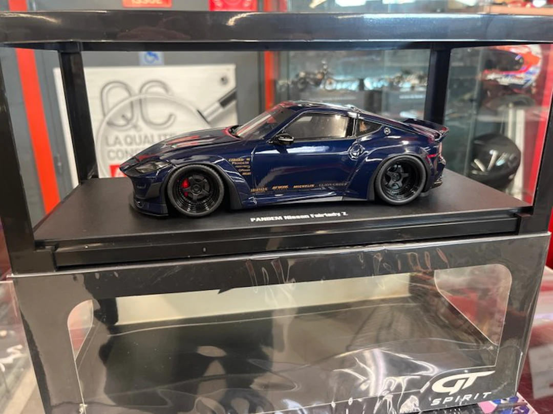 GT Spirit 1:18 - Model race car - Nissan Fairlady Z Pandem - Limited