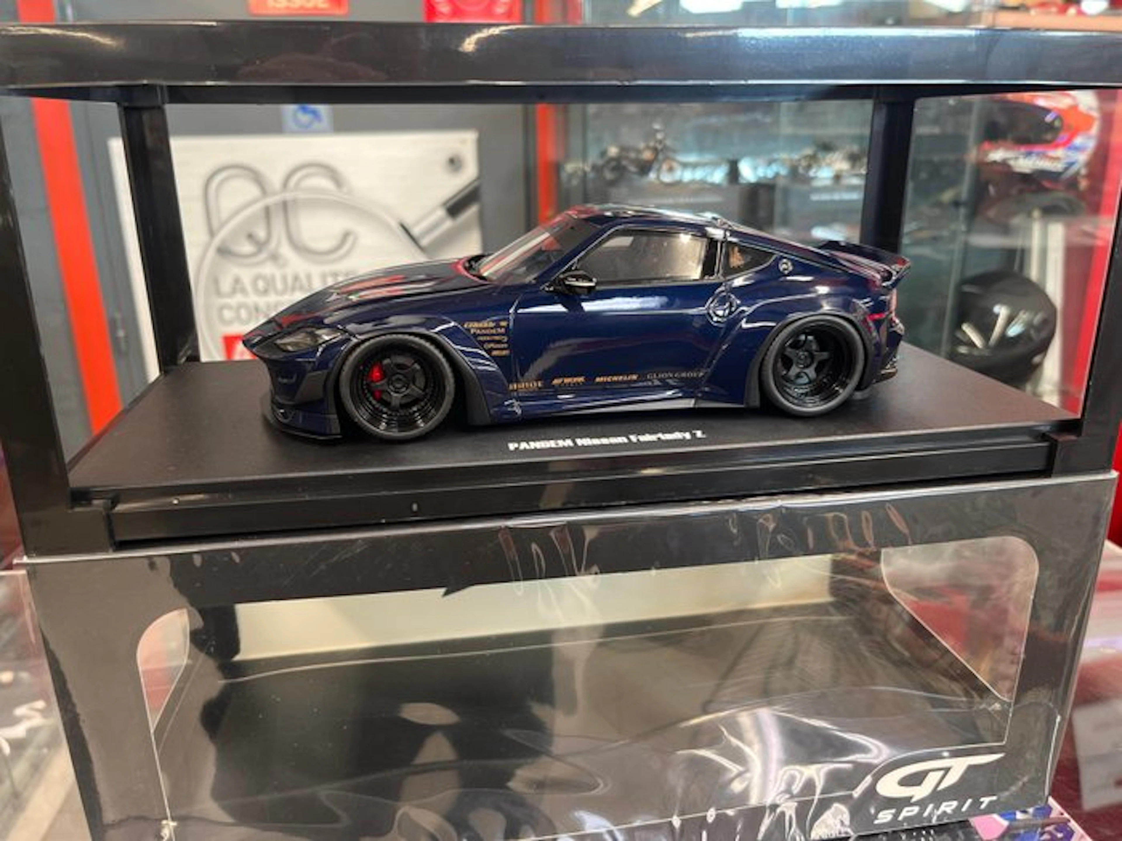 GT Spirit 1:18 - Model race car - Nissan Fairlady Z Pandem - Limited