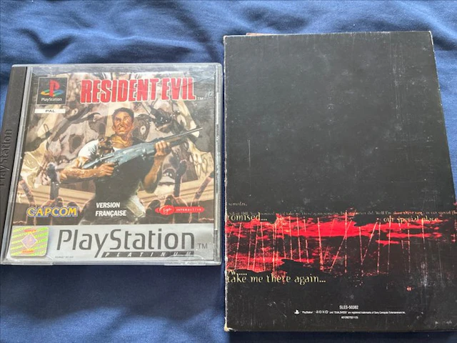 Sony - Playstation 1 (PS1) - Silent Hill 2 & Resident Evil - Video game