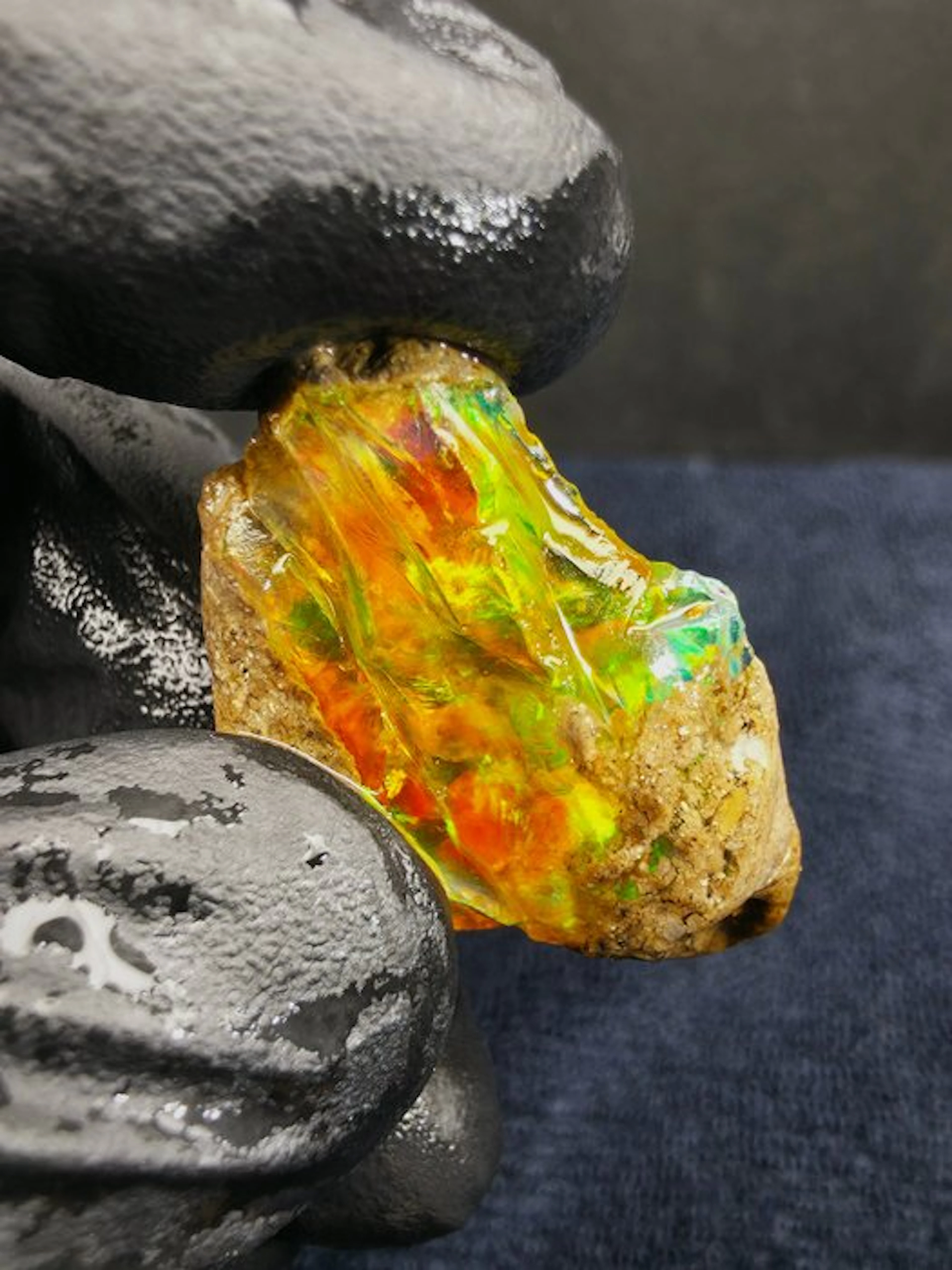 31cts Crystal Opal Specimen Rough- 6.27 g