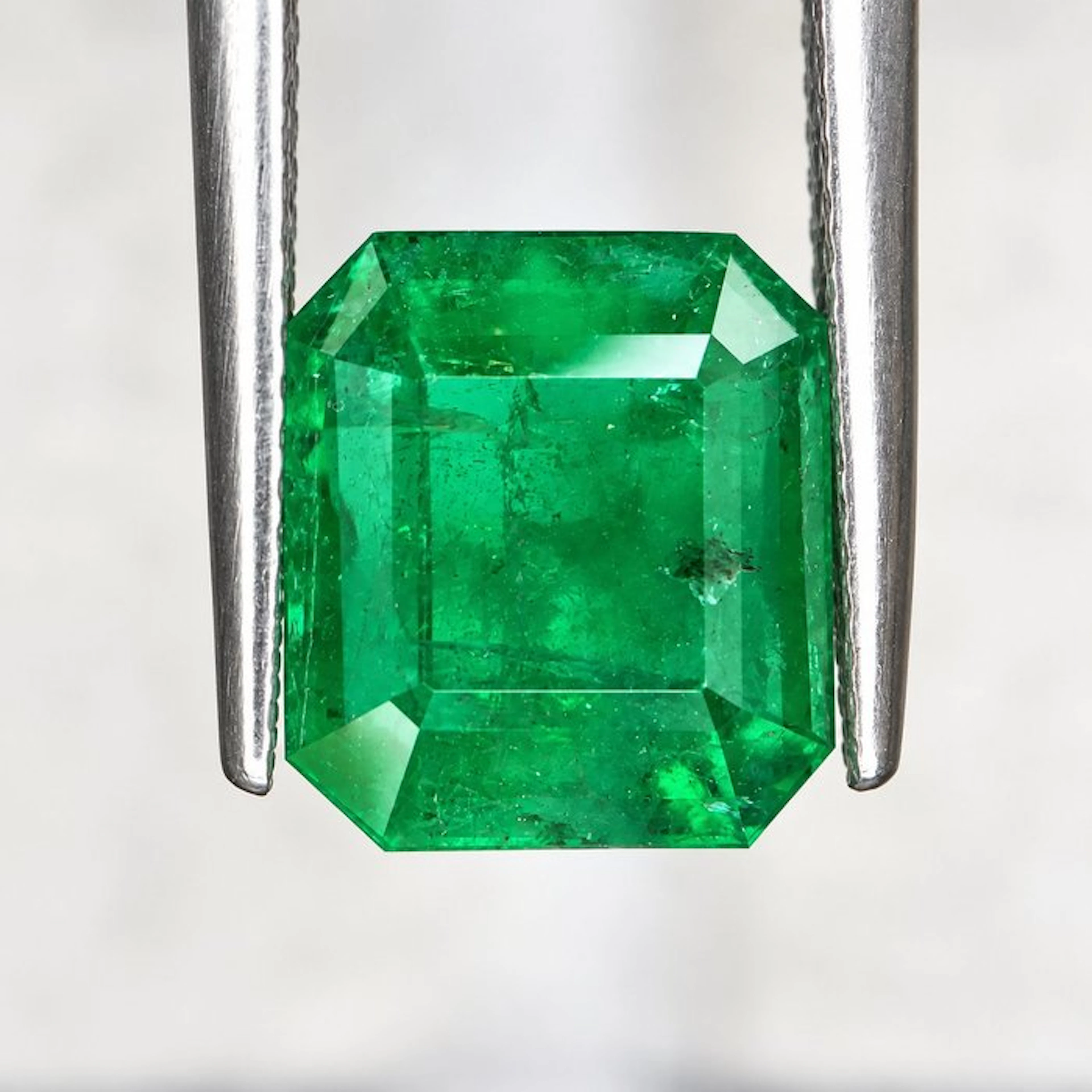 1 pcs Green Emerald - 5.79 ct - Lotus Gemology
