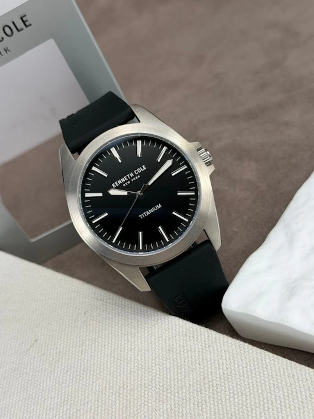 Kenneth Cole - Titanium Black Dial - No reserve price...