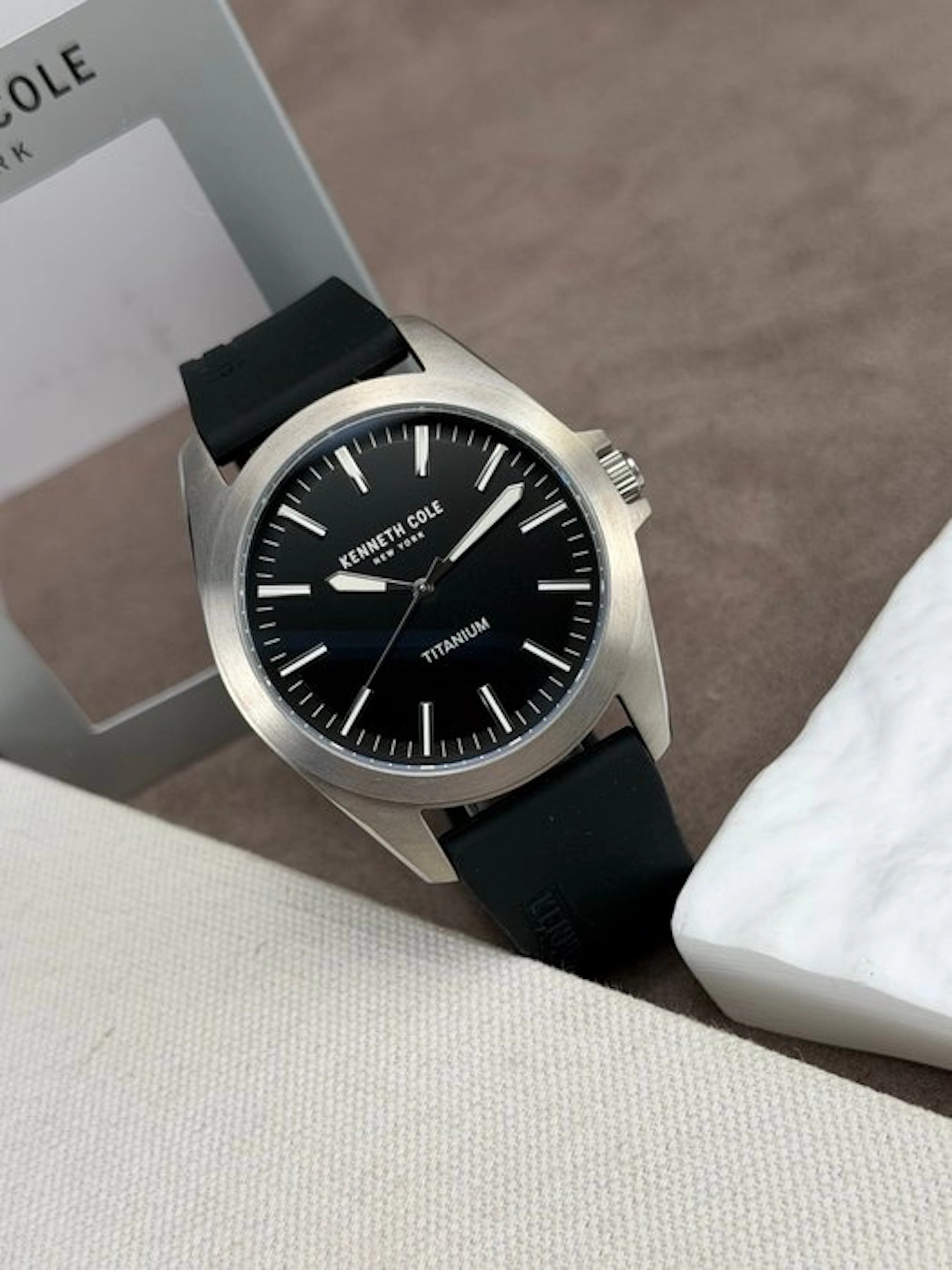 Kenneth Cole - Titanium Black Dial - No reserve price...