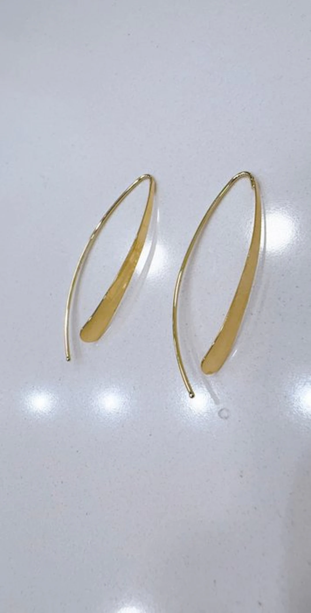 No reserve price - Earrings - 18 kt. Yellow gold - Fishhook earrings 1.6/1.7 g