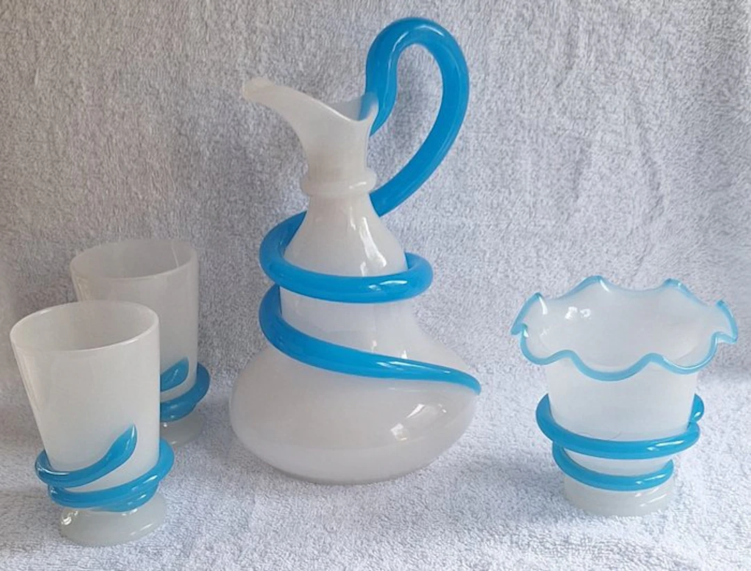 Schachtenbach, Baccarat - Drinking service (4) - Opaline / Alabaster Glass