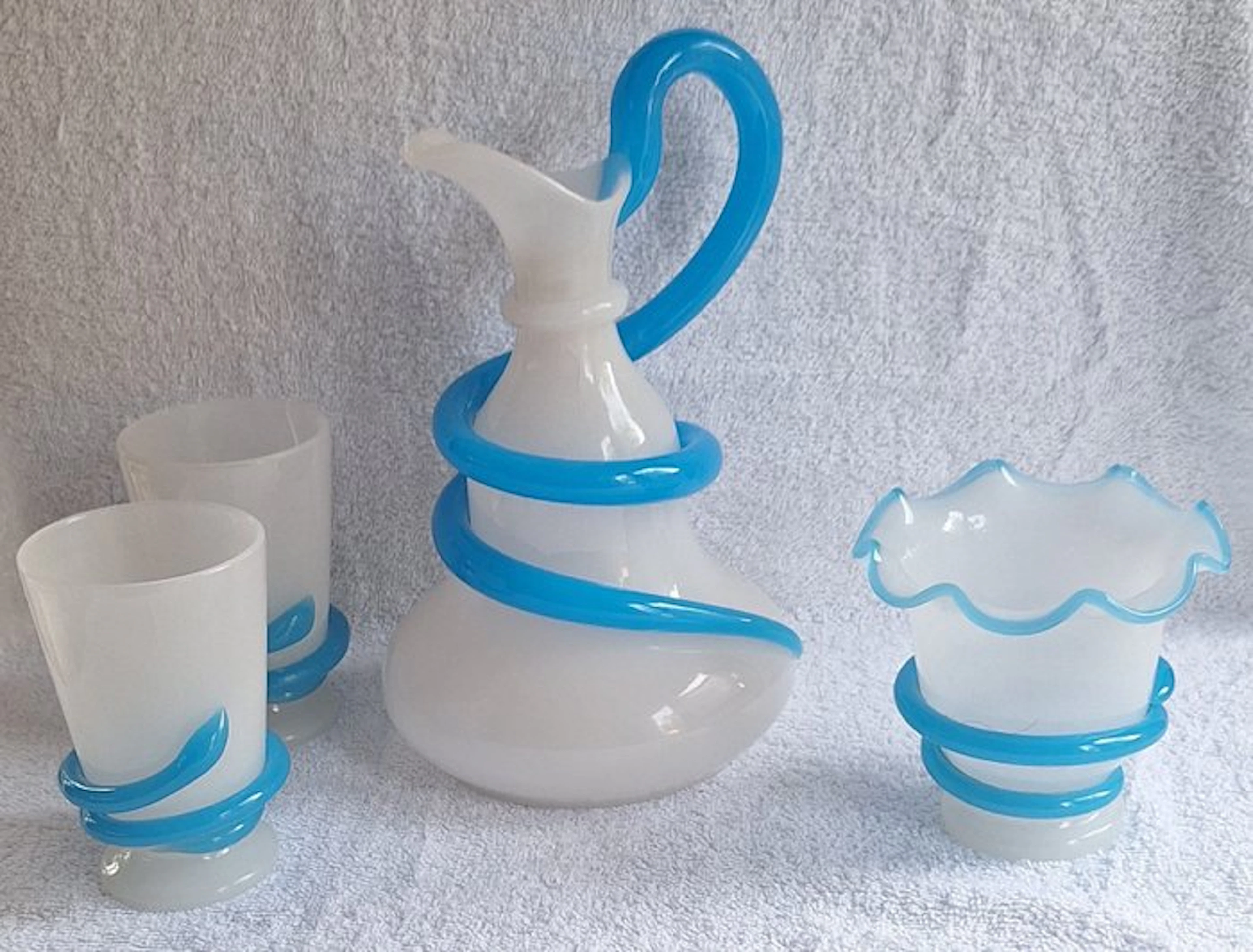 Schachtenbach, Baccarat - Drinking service (4) - Opaline / Alabaster Glass