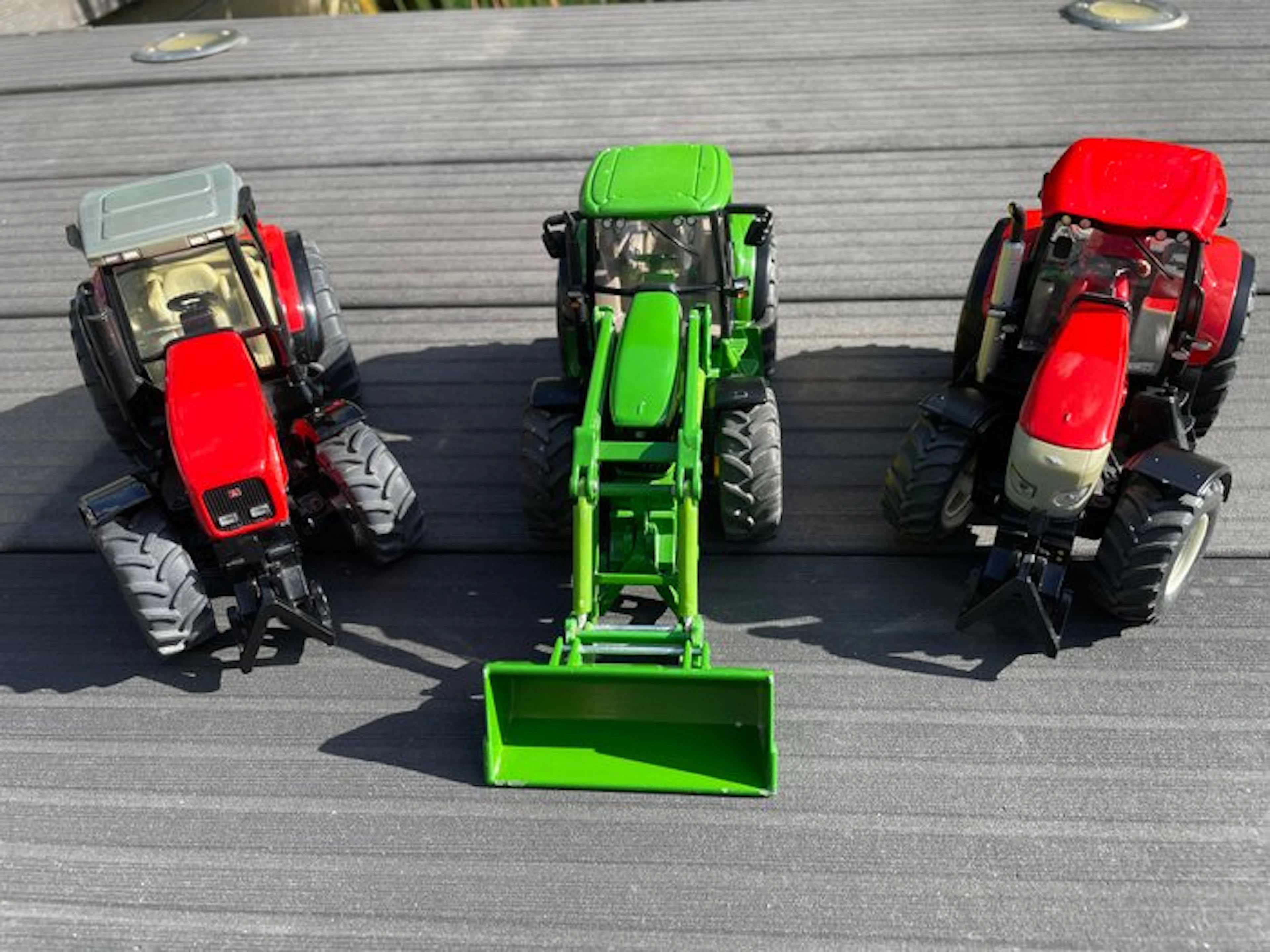 Siku 1:32 - Model agricultural machinery (3) - Massey, Deere, Mc Cormick