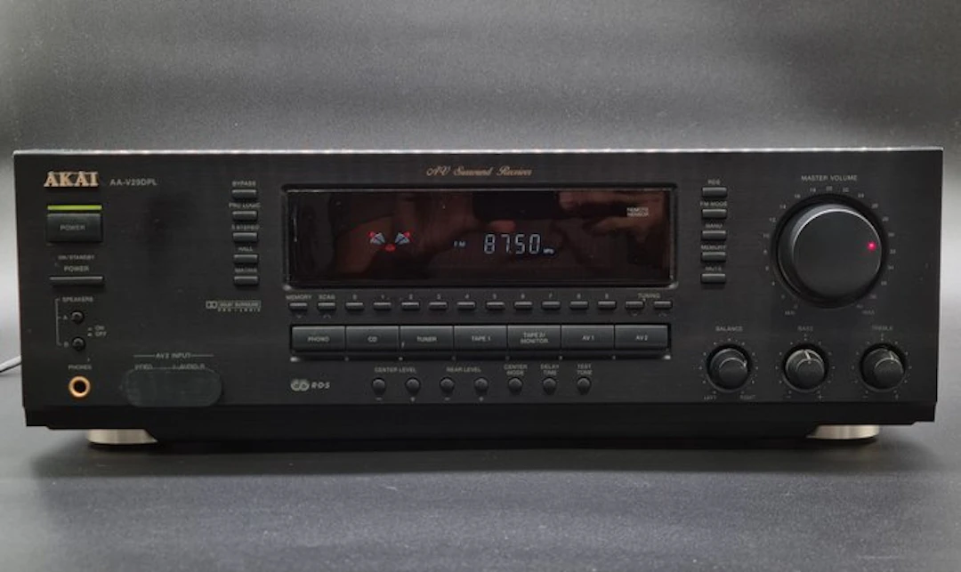 Akai - AA-V29DPL AV Surround Solid state multi-channel receiver