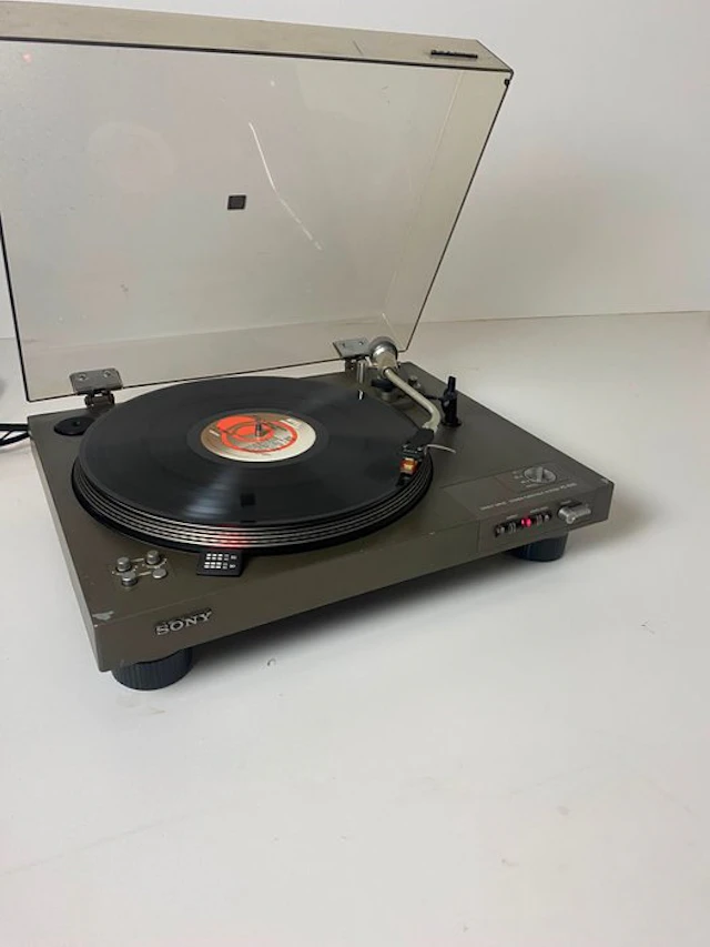 Sony - PS-4300 Direct-Drive DC Servo Motor Turntable