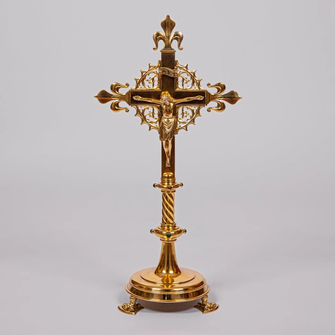 Neogothic altar cross with glass stones, 19th century - Brass - 1850-1900