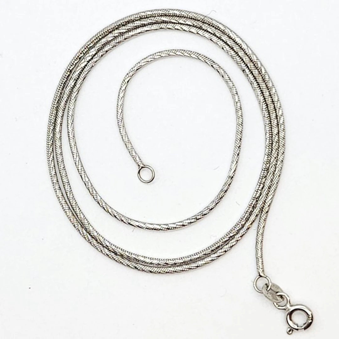 Necklace - 18 kt. White gold