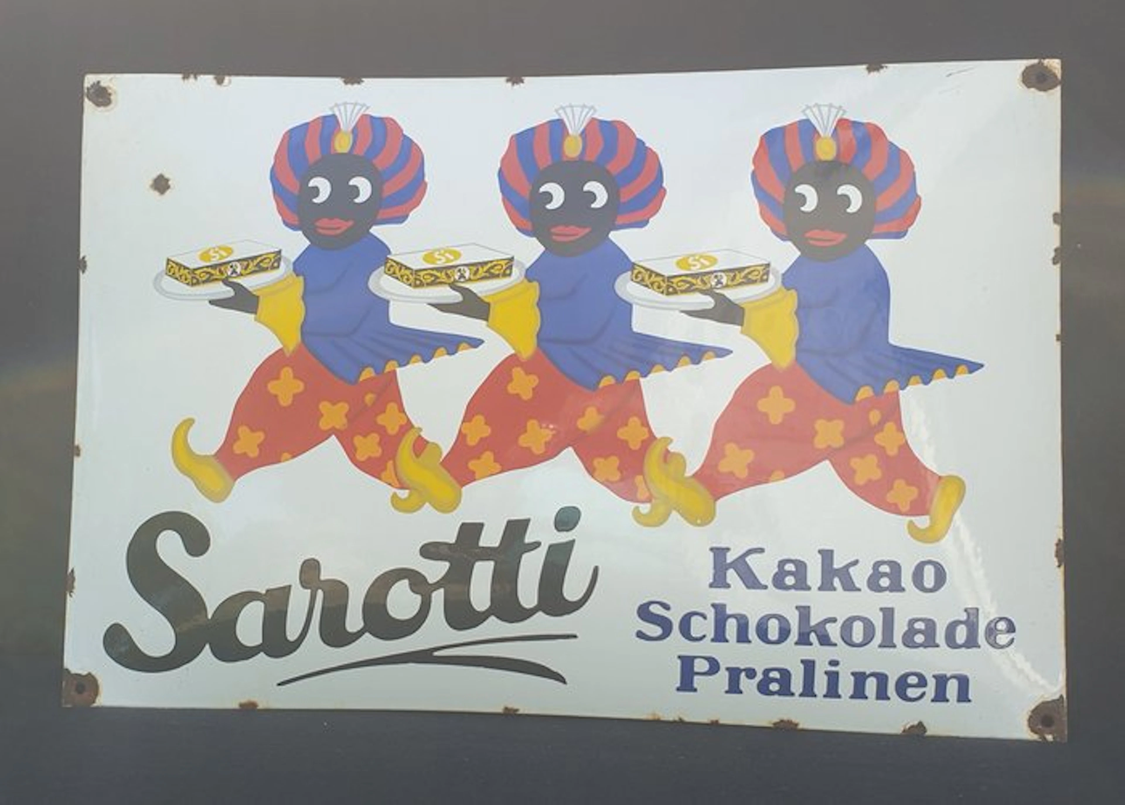 Aus Nachlass Originales großes 60 x 40 cm - Sarotti - Enamel sign - Metal