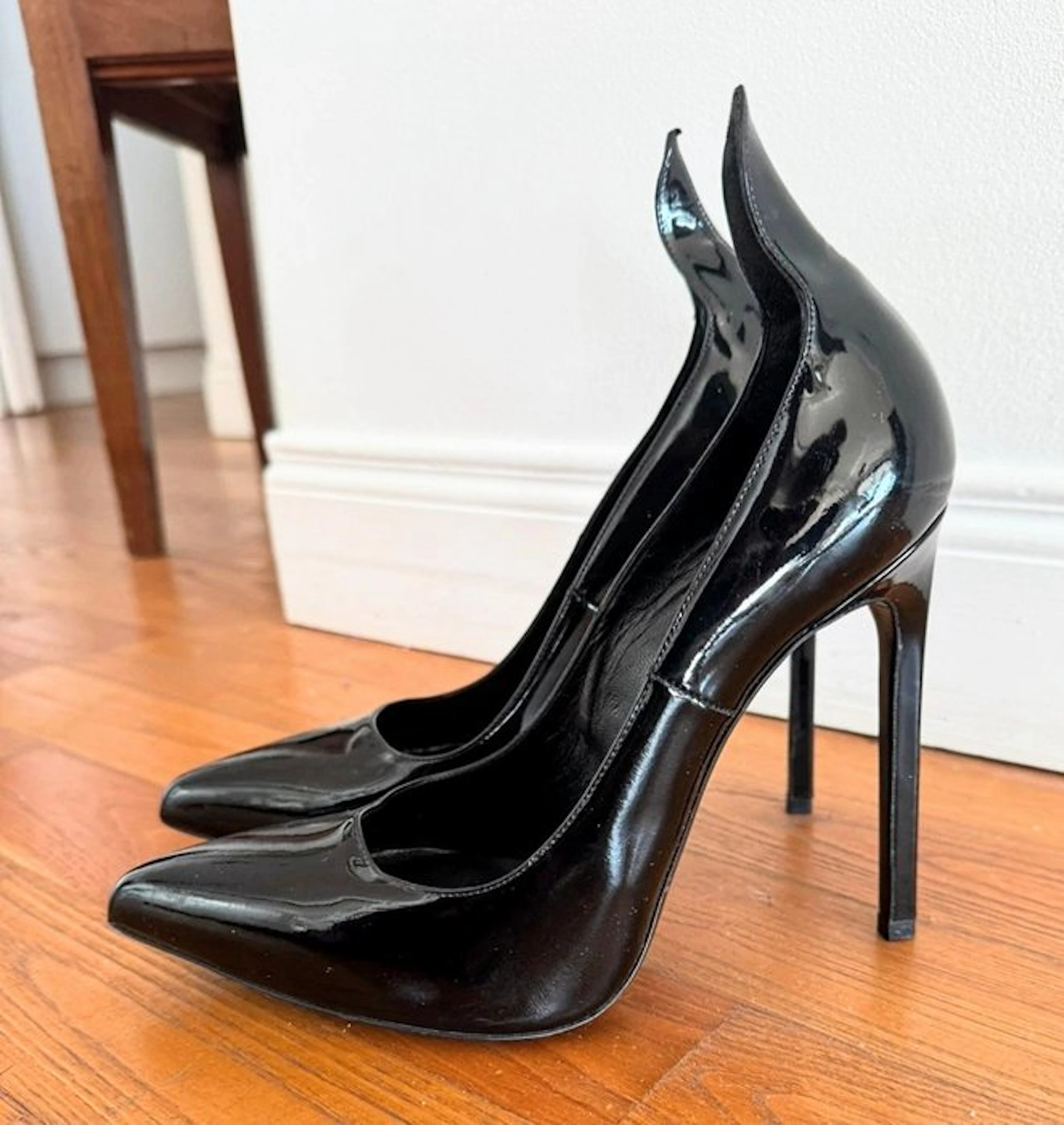Saint Laurent - Pumps - Size: EU 36.5