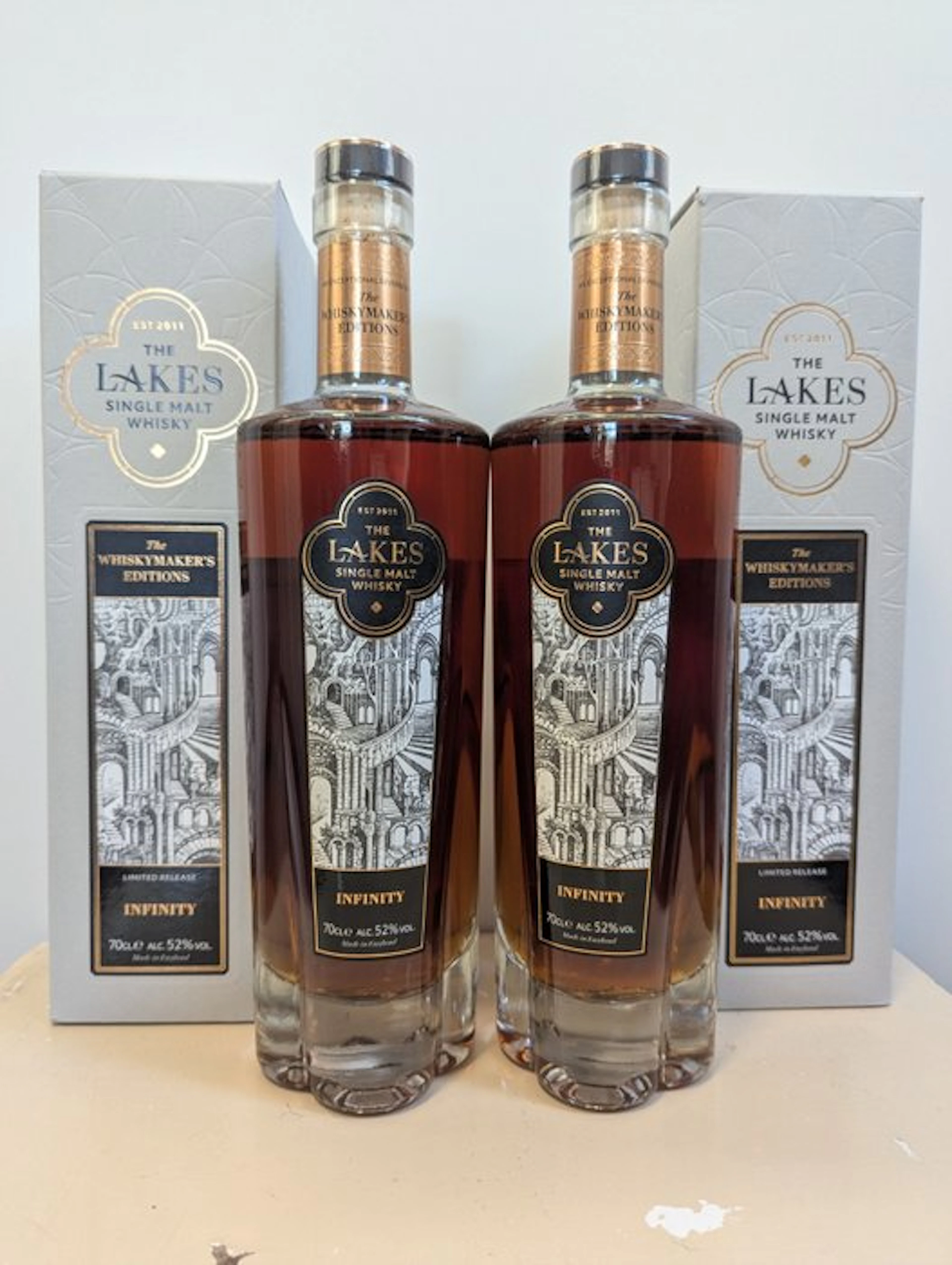 Lakes - The Whiskymaker's Edition - Infinity - 70cl - 2 bottles