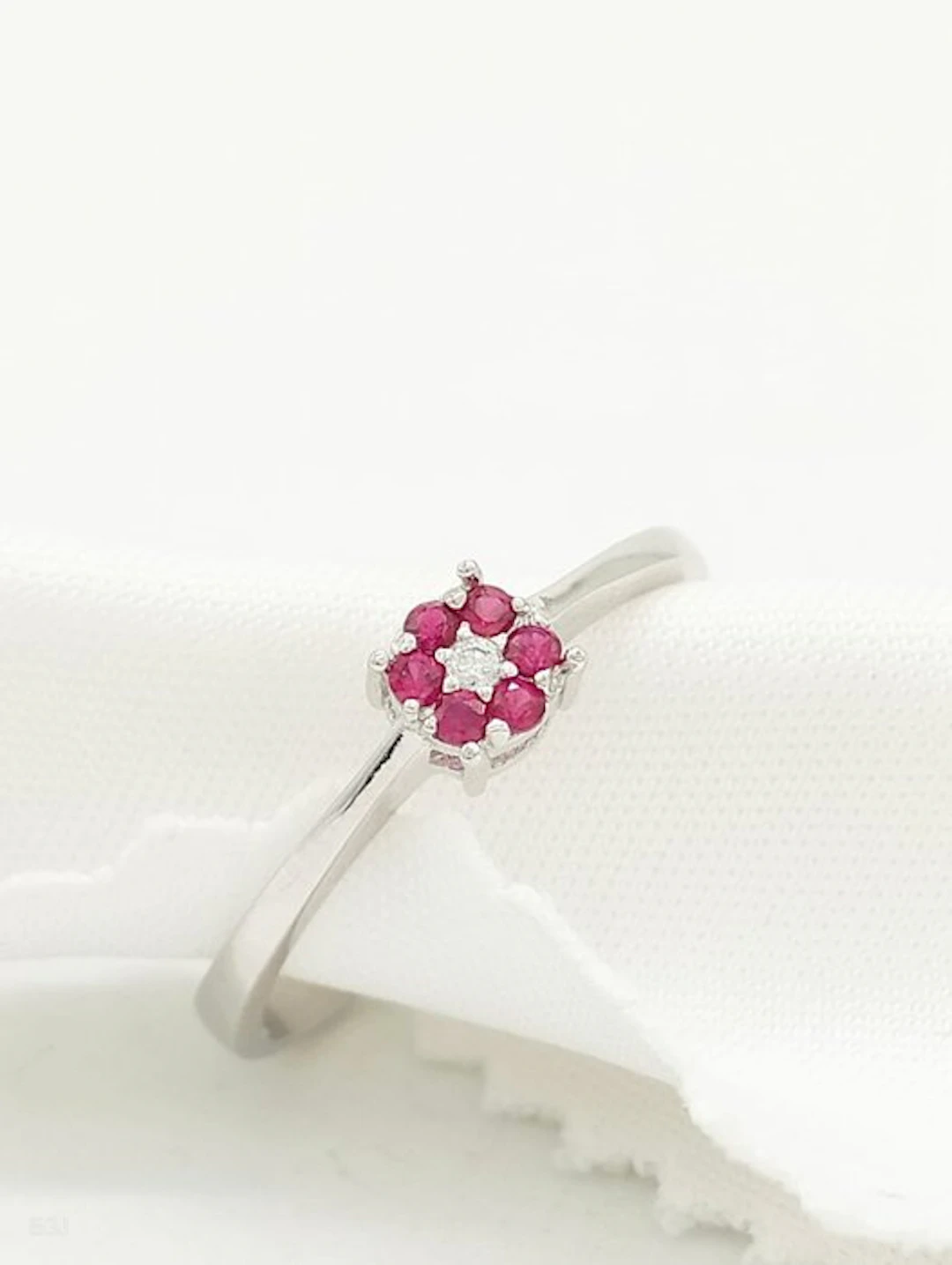 No reserve price - Cocktail ring - 14 kt. White gold Ruby - Diamond