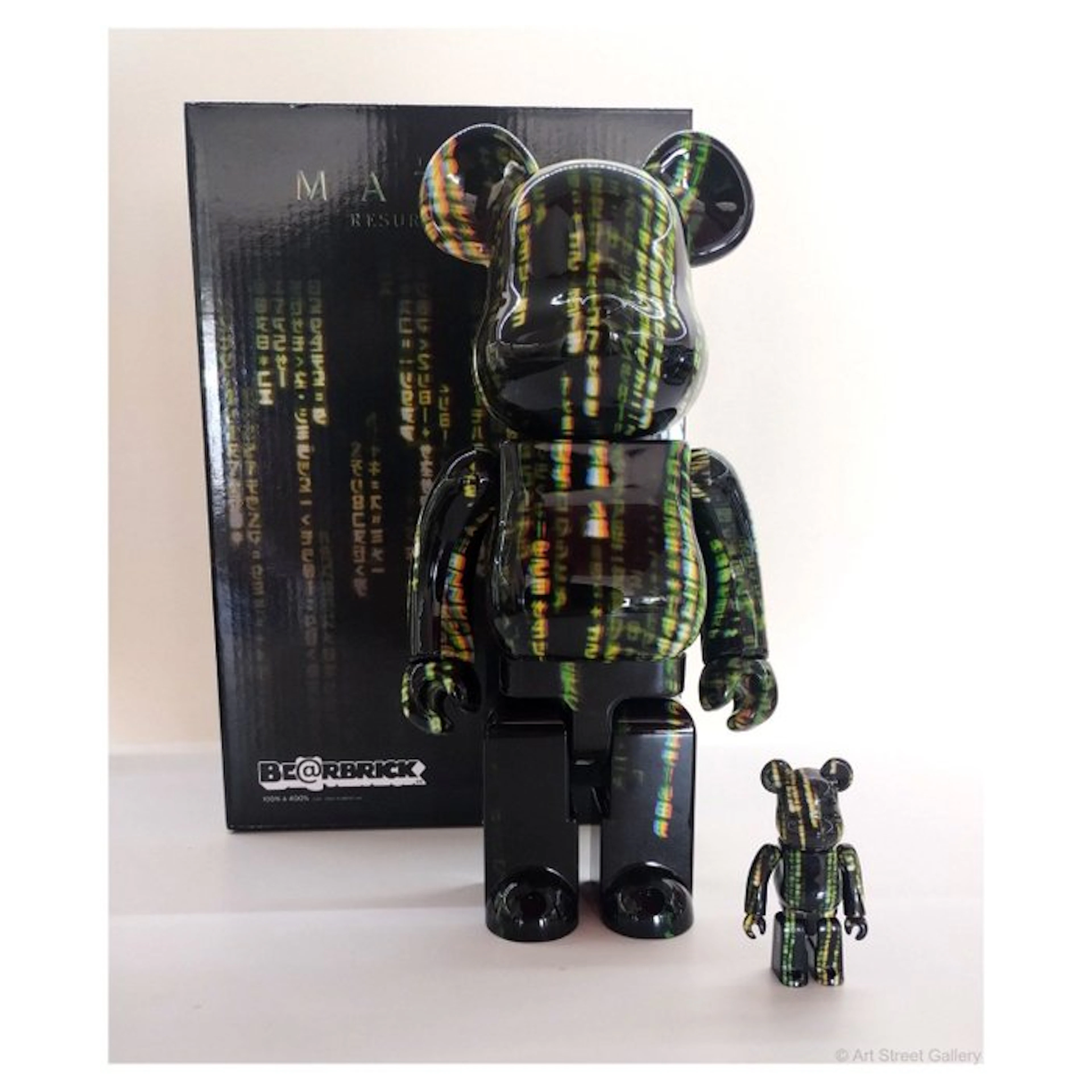 Medicom Toy - Bearbrick The Matrix Resurrections 100% & 400%