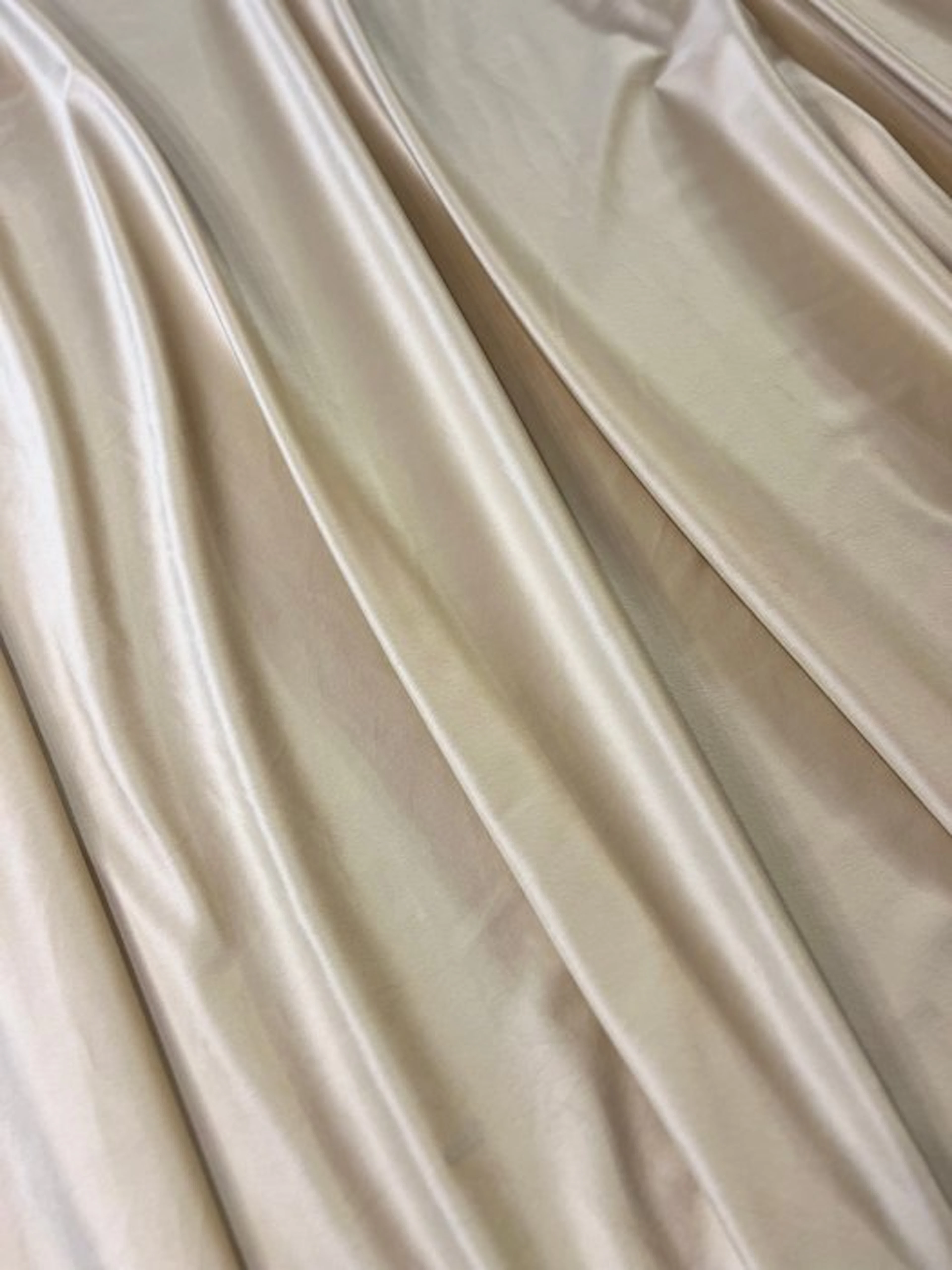 Bright upholstery velvet — ivory - Textile - 300 cm - 280 cm