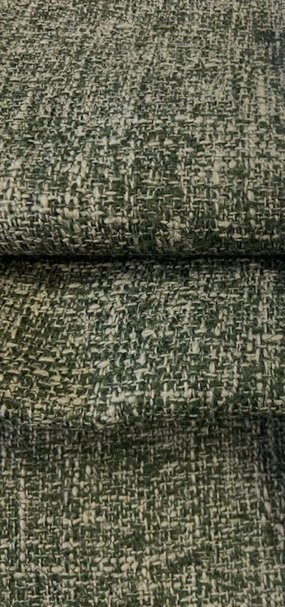 ★Wonderful woven fabric with bouclé-mélange effect