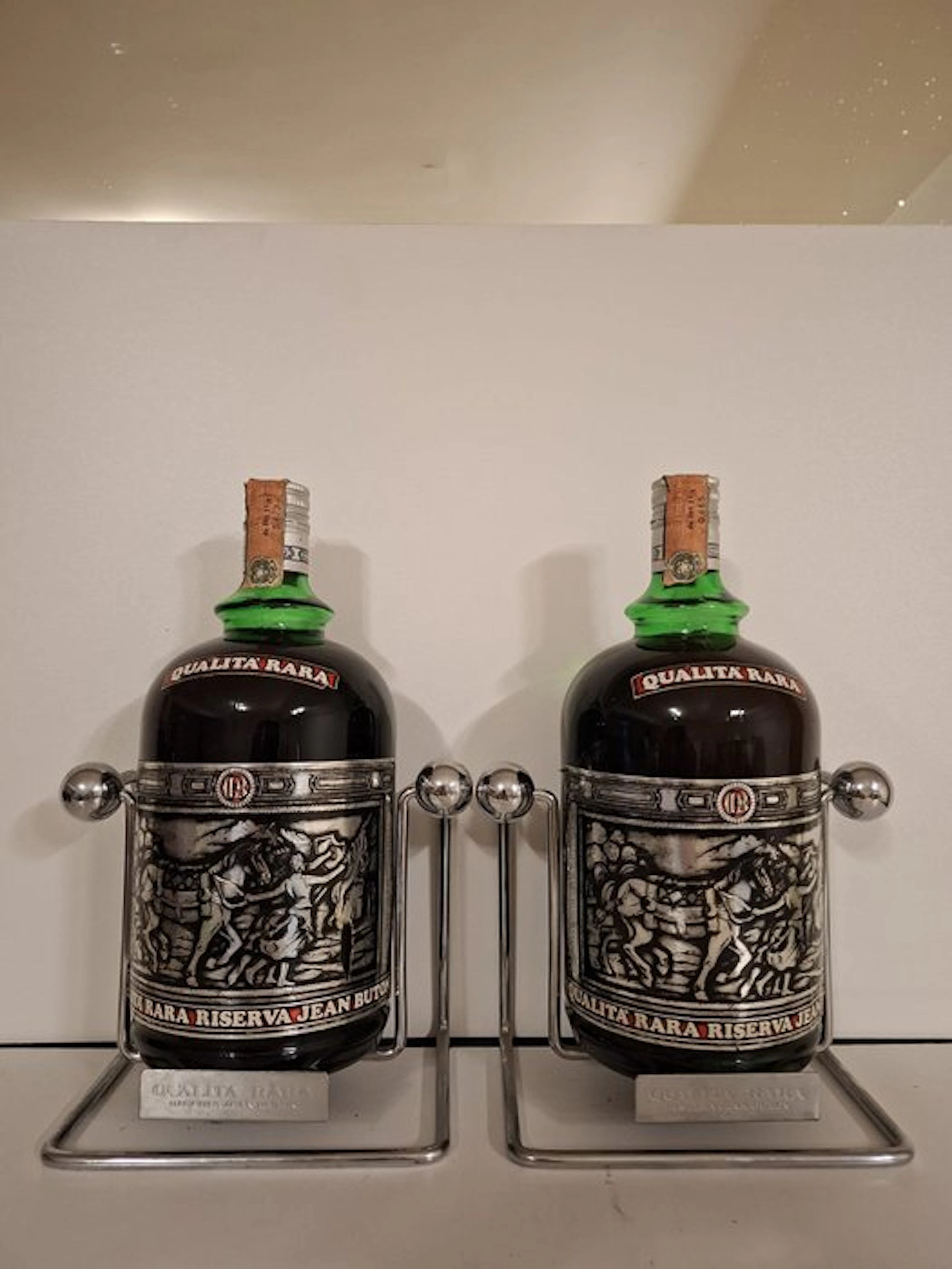 Jean Buton - magnum Brandy Qualita Rara Riserva - with cradle - b