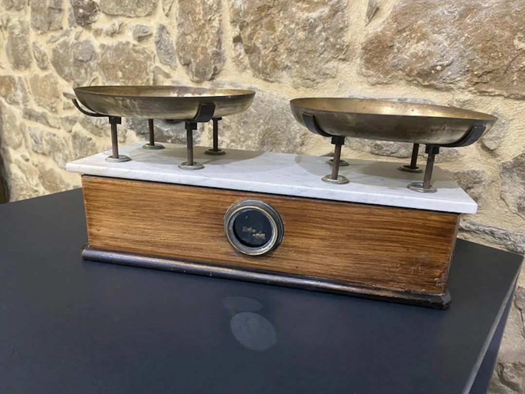 Scale - Wood, Brass, Marble - Antique scale