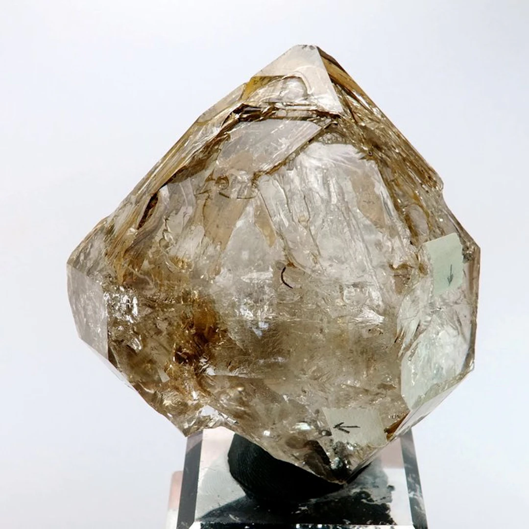Quartz (enhydro) with Hydrocabon inclusions - Wanna