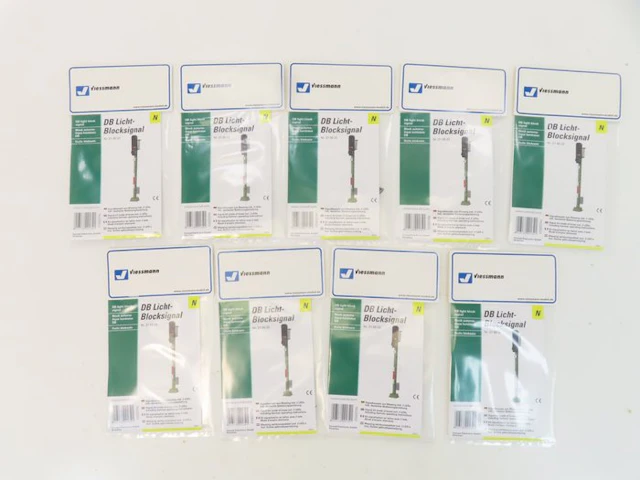 Viessmann N - 21 00 22 - Signals (9) - 9-piece signal lever: DB block signal