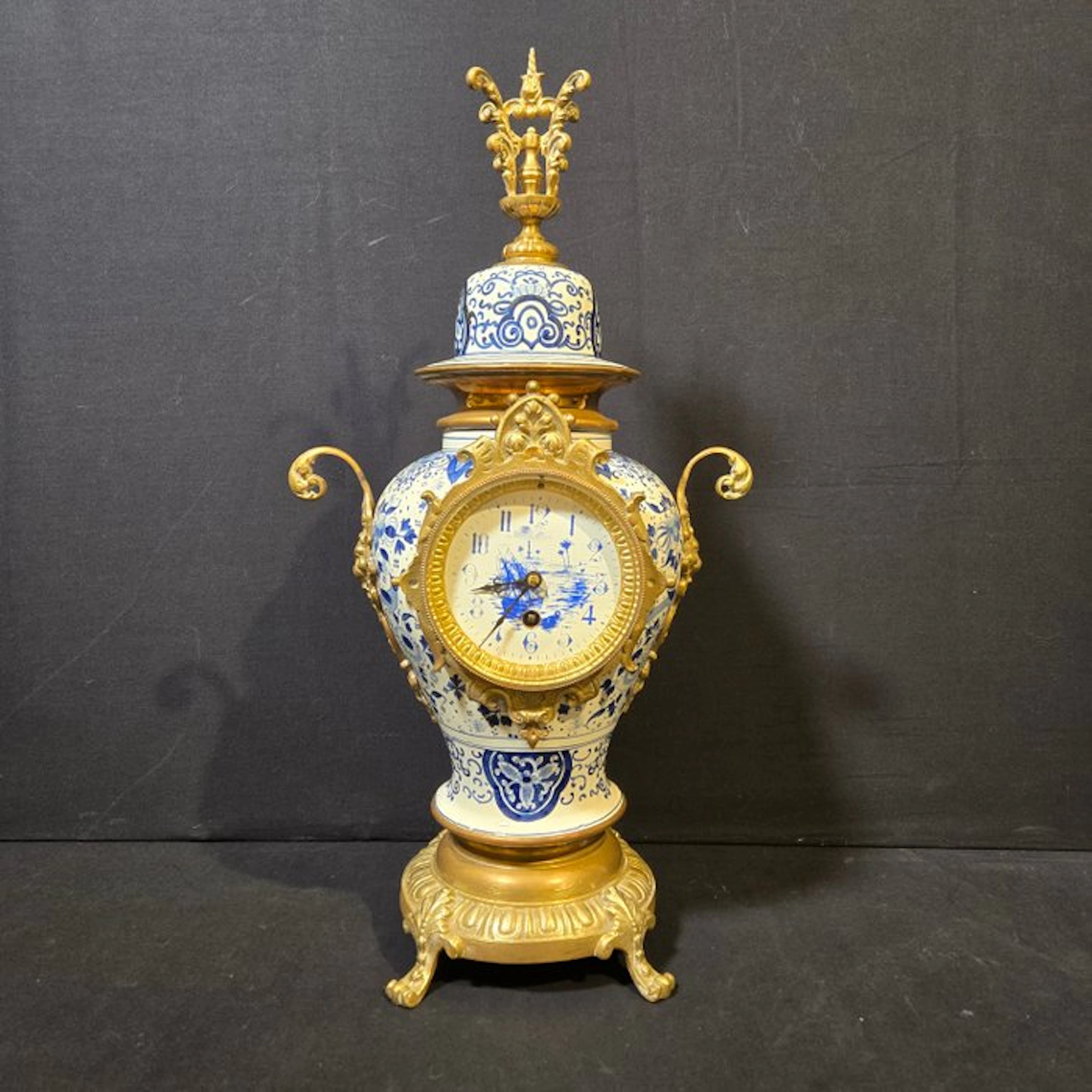 Table clock Napoleon III - Gilt bronze - 1910-1920 - Beautiful porcelain