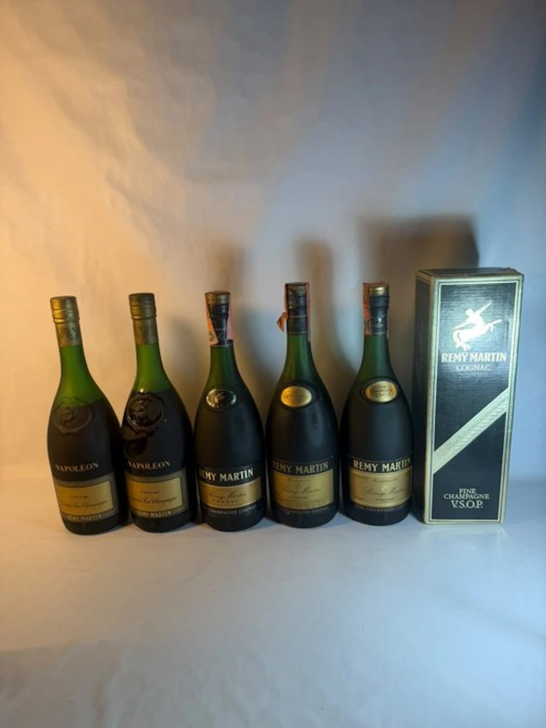 Rémy Martin - Napoléon + VSOP - b. 1970s, 1980s - 70cl - 5 bottles