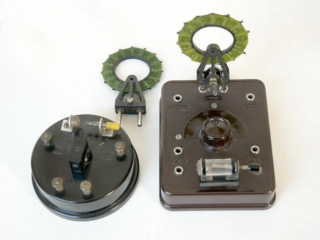 Onbekend - Kristalontvanger -Cristal receiver Radio - Multiple models
