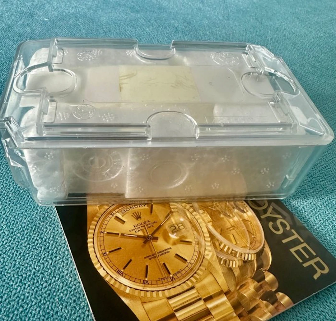 Rolex - Rolex Storage Watch box + Book - Year 1991 - 2 Items