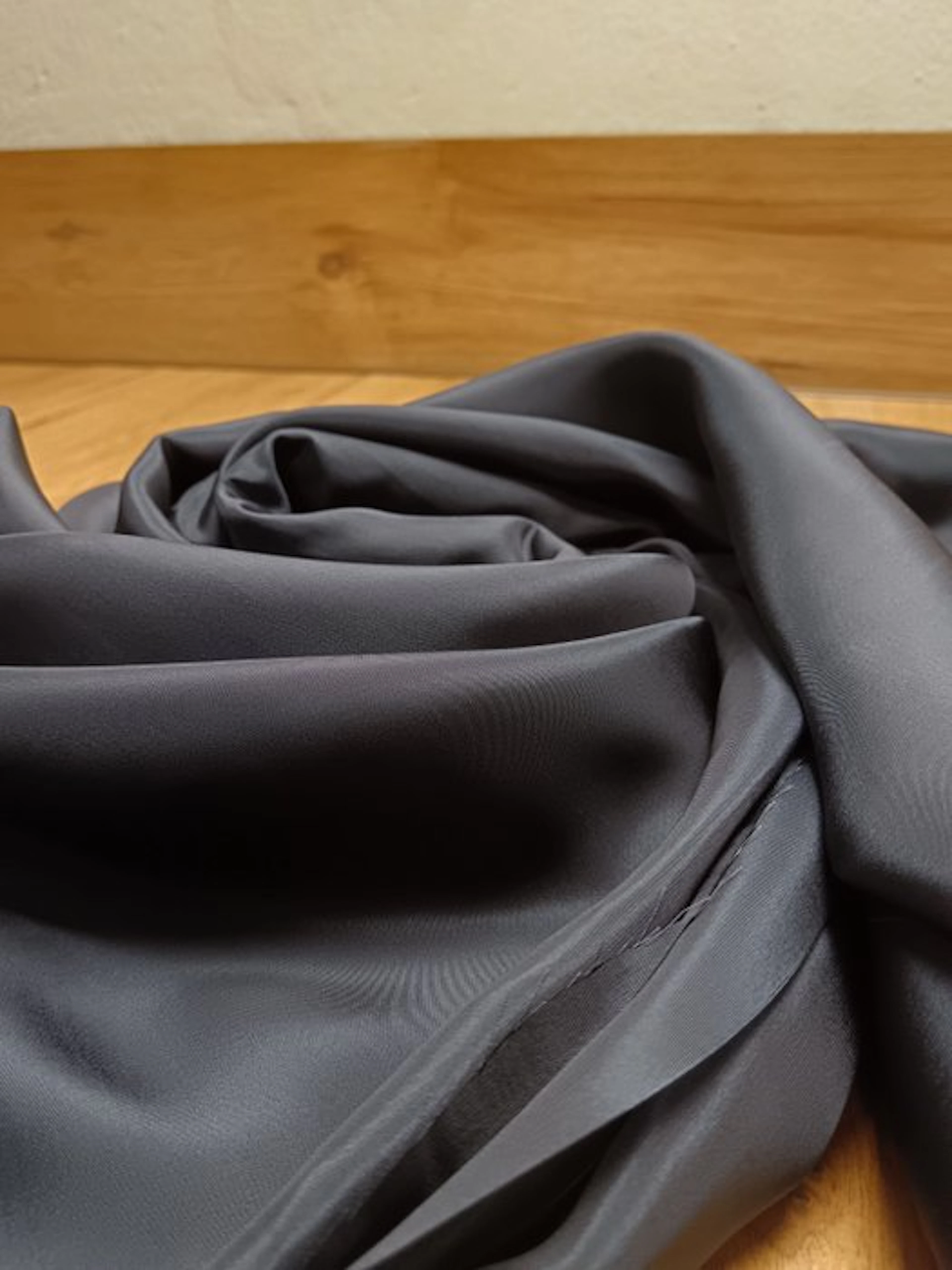 Pure silk E 753, size 8.30 x 1.40 m - Textile - 830 cm - 140 cm - Purest Arrow