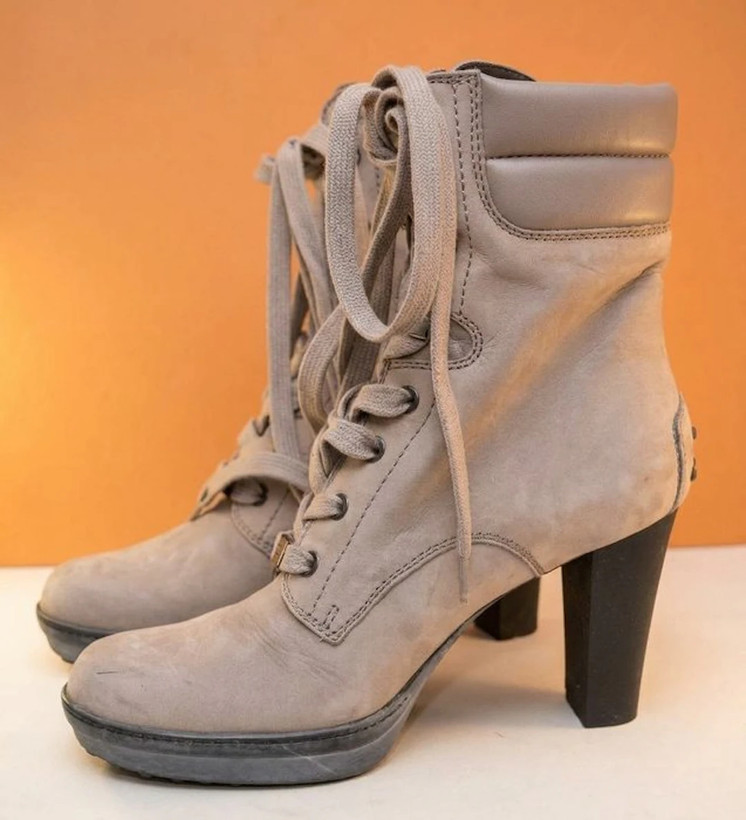 Tod's - Ankle boots - Size: EU 36