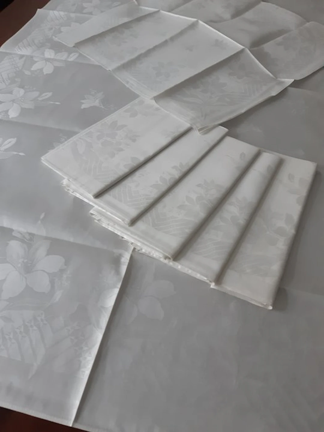 tablecloth with napkins - Tablecloth (7) - 130 cm - 160 cm - Monogramm Leinen