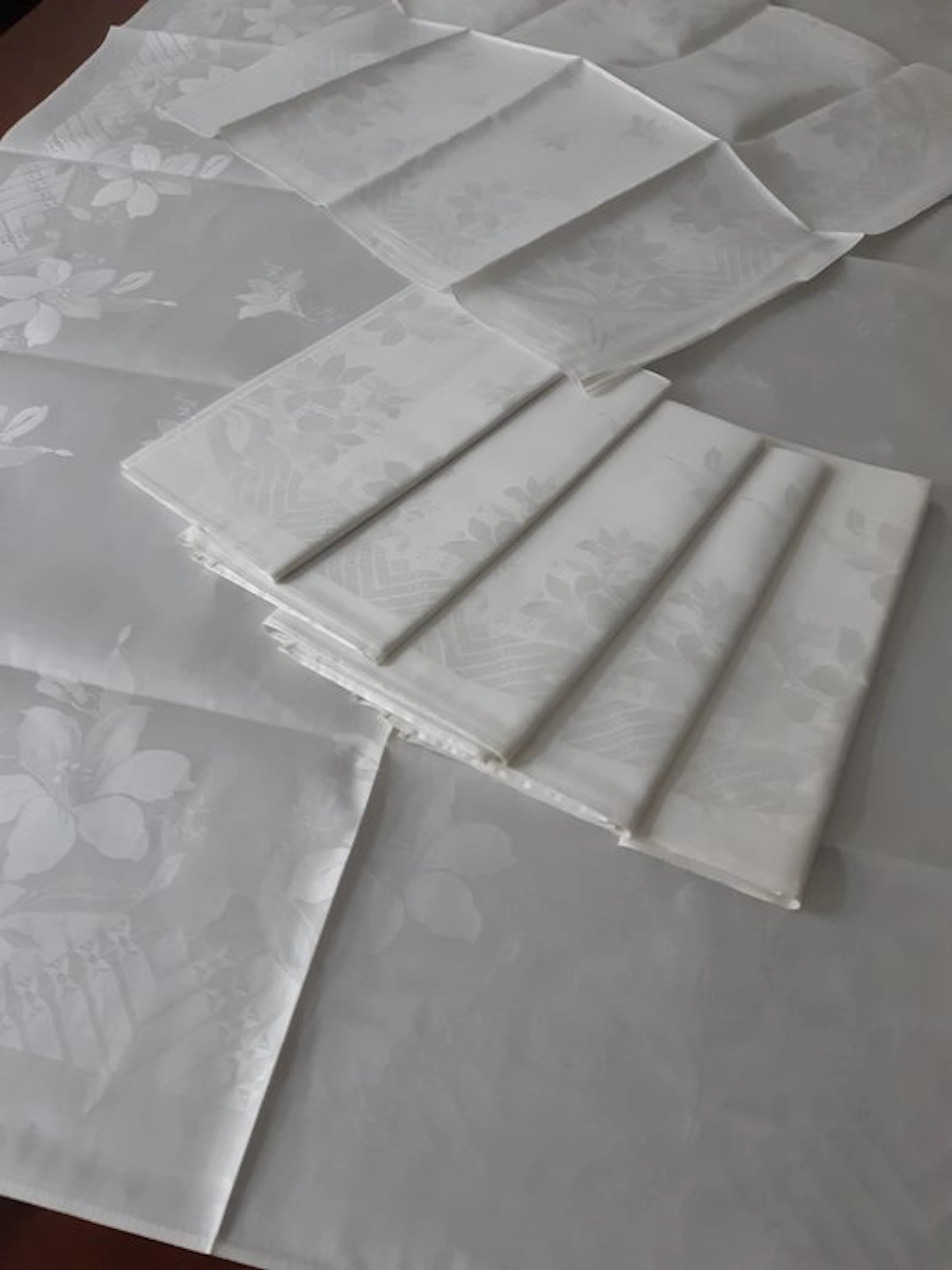 tablecloth with napkins - Tablecloth (7) - 130 cm - 160 cm - Monogramm Leinen