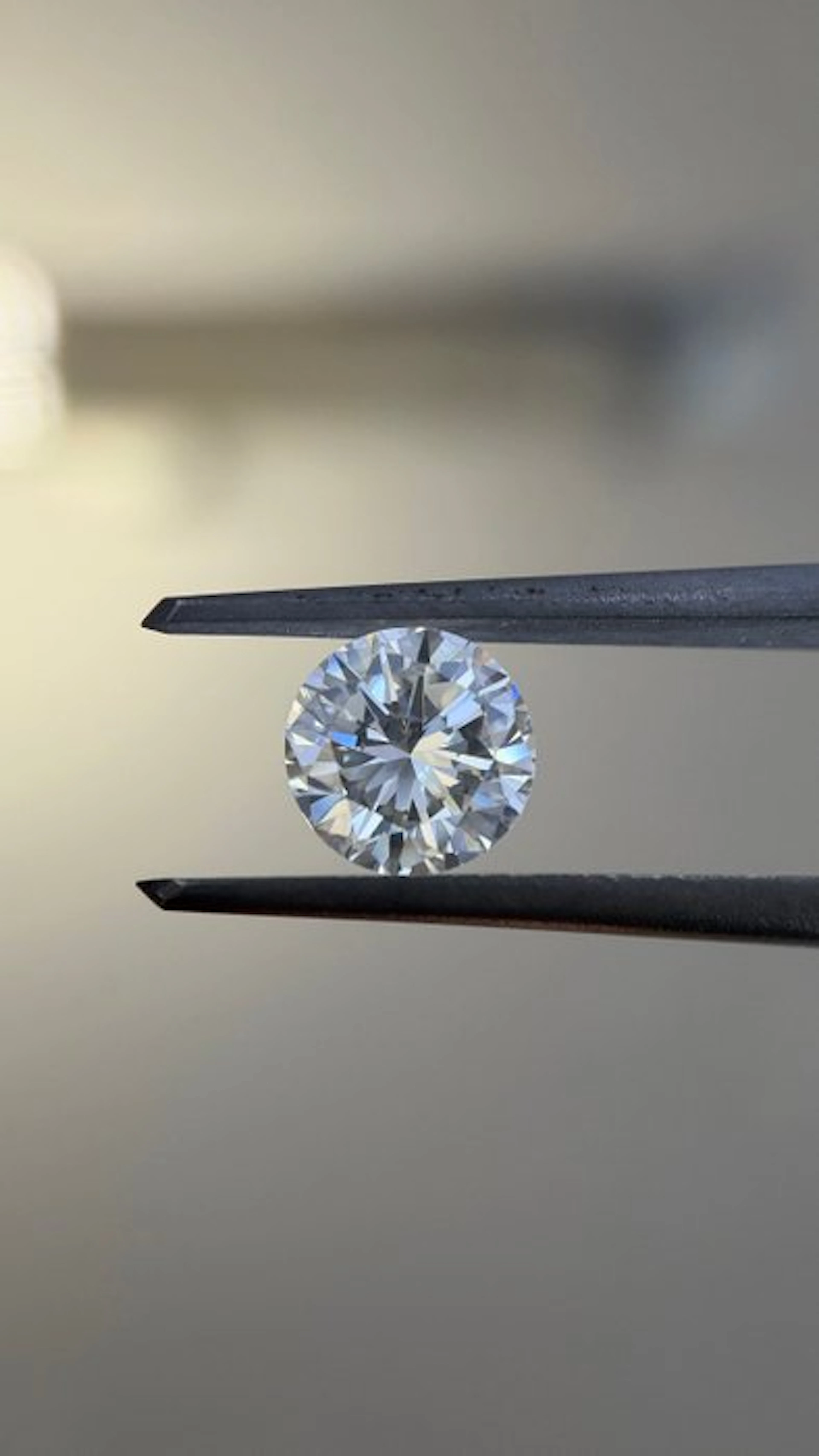 1 pcs Diamond (Natural) - 0.64 ct - Round - F - VS1 - HRD Antwerp