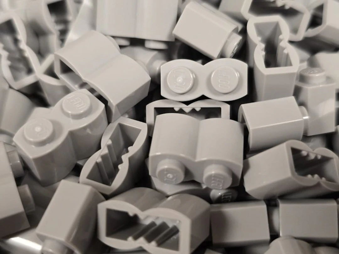 LEGO Pieces - New Brick 1 x 2 Light Bluish Gray log profile 500pcs
