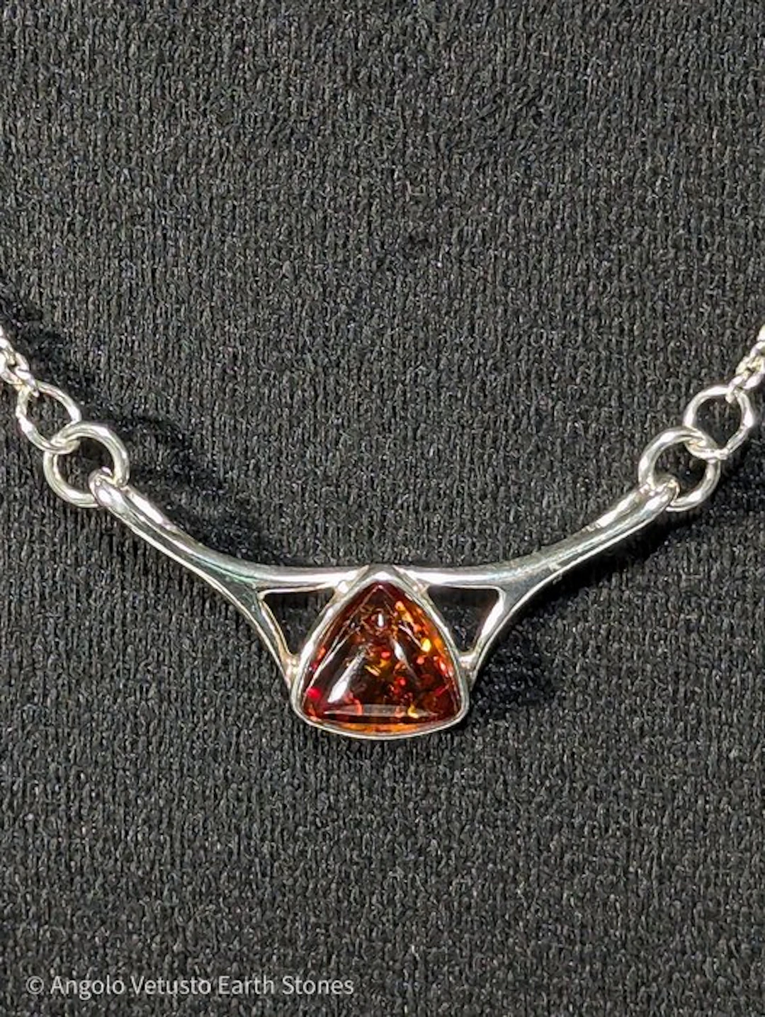4.96 g - Superb 925 Silver Pendant and Necklace