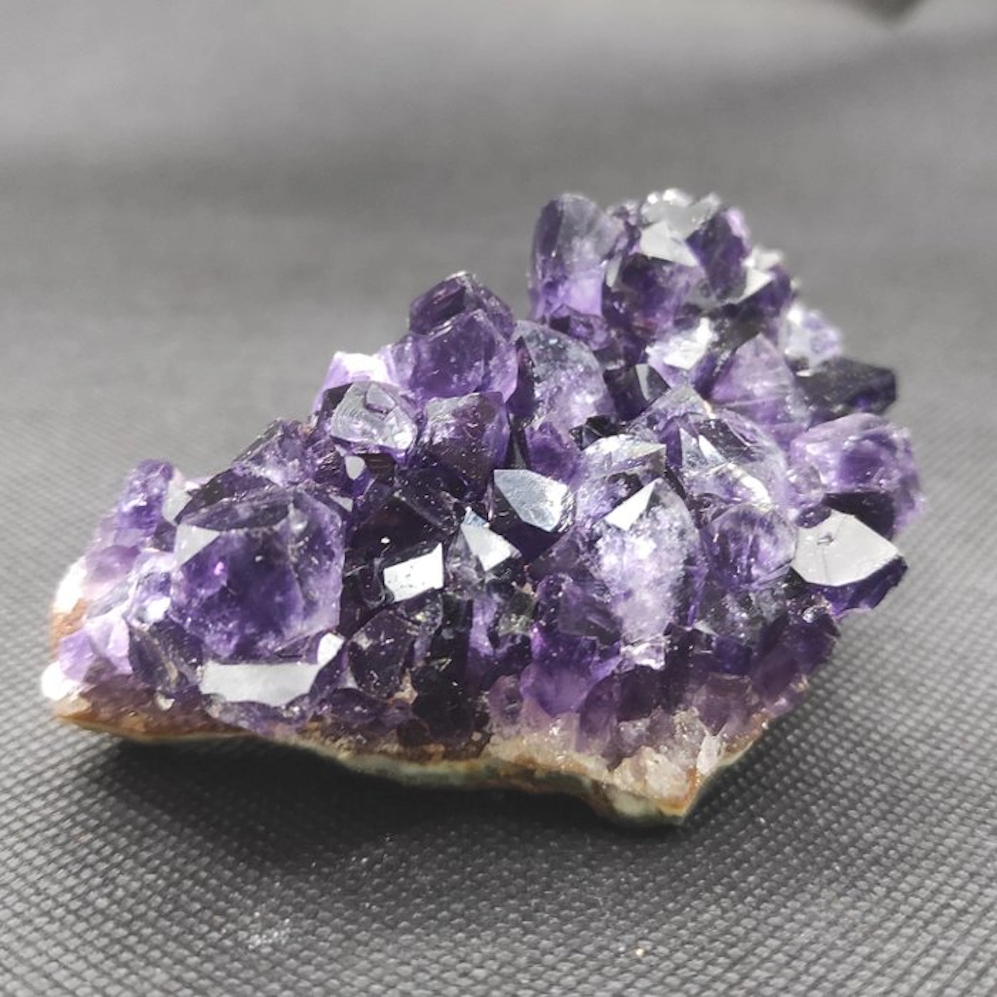 Amethyst Drusa - Height: 6 cm - Width: 6 cm- 220 g - (1)